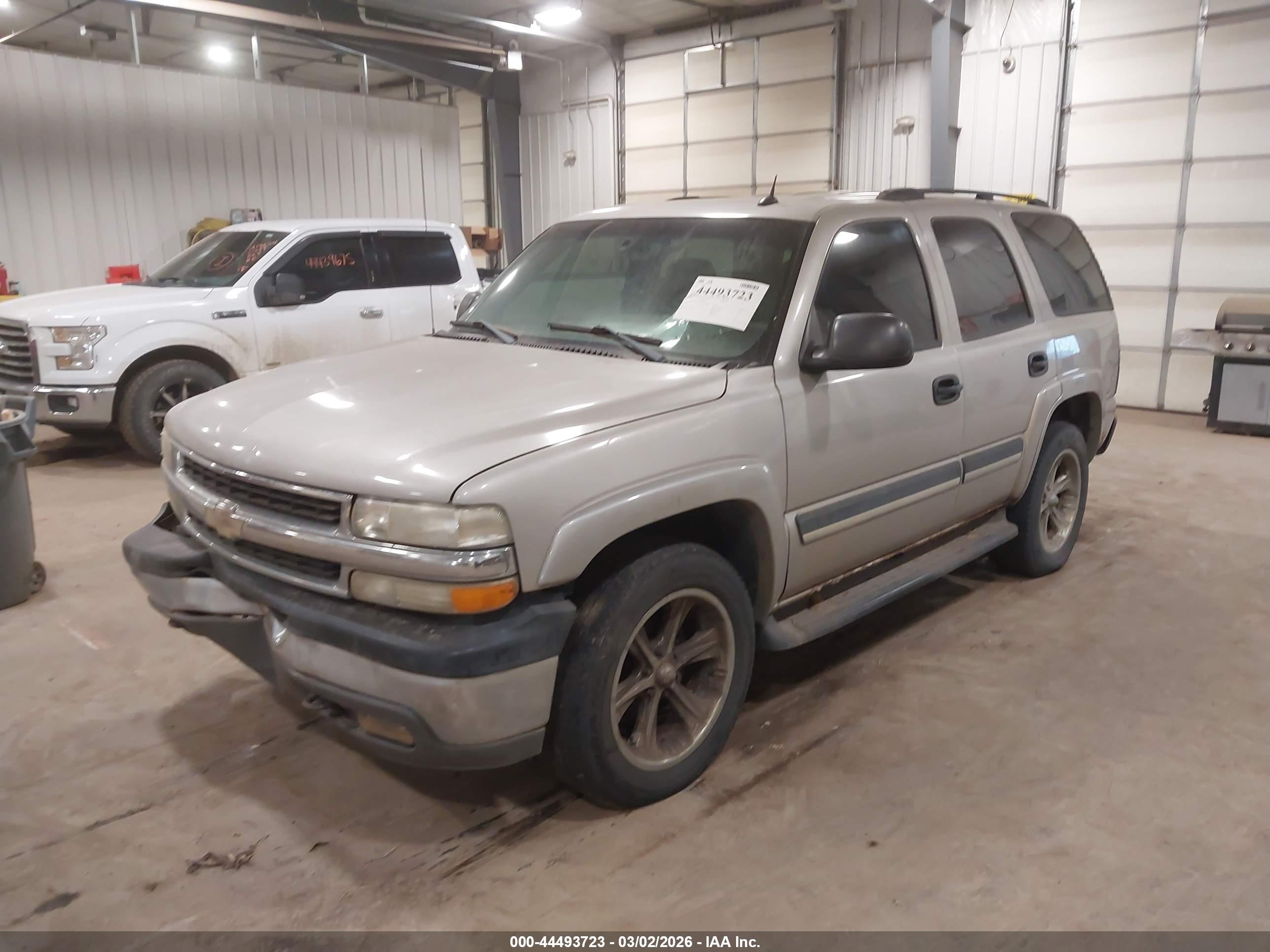 CHEVROLET TAHOE image 2