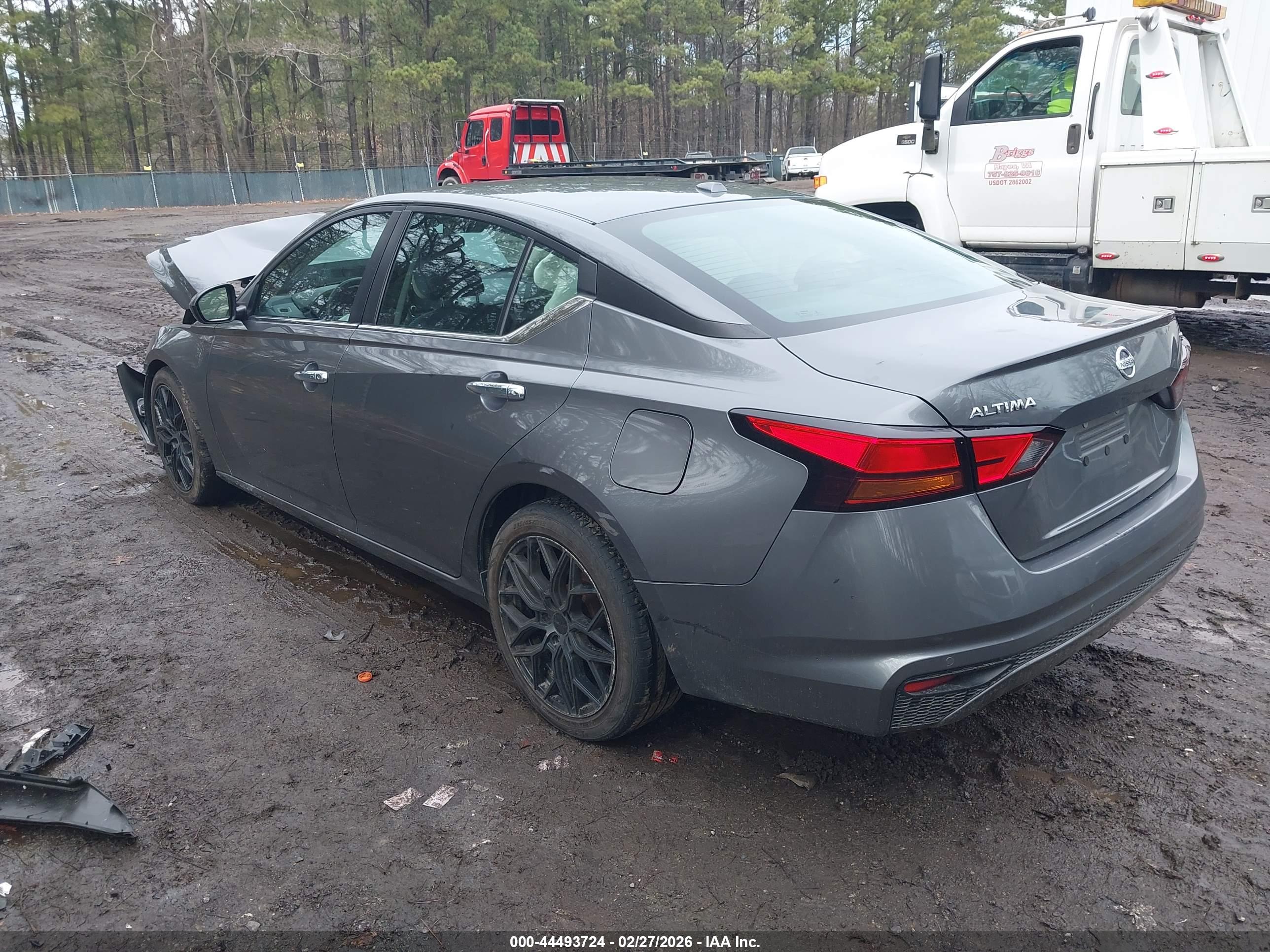 NISSAN ALTIMA image 3