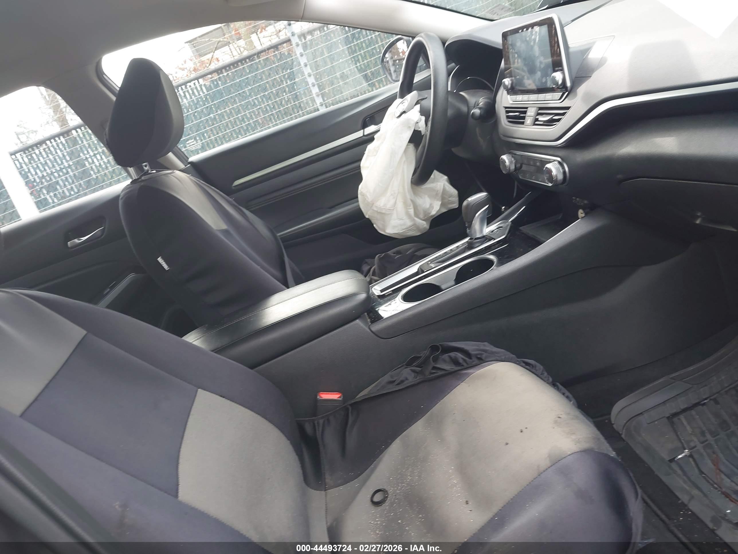 NISSAN ALTIMA image 5