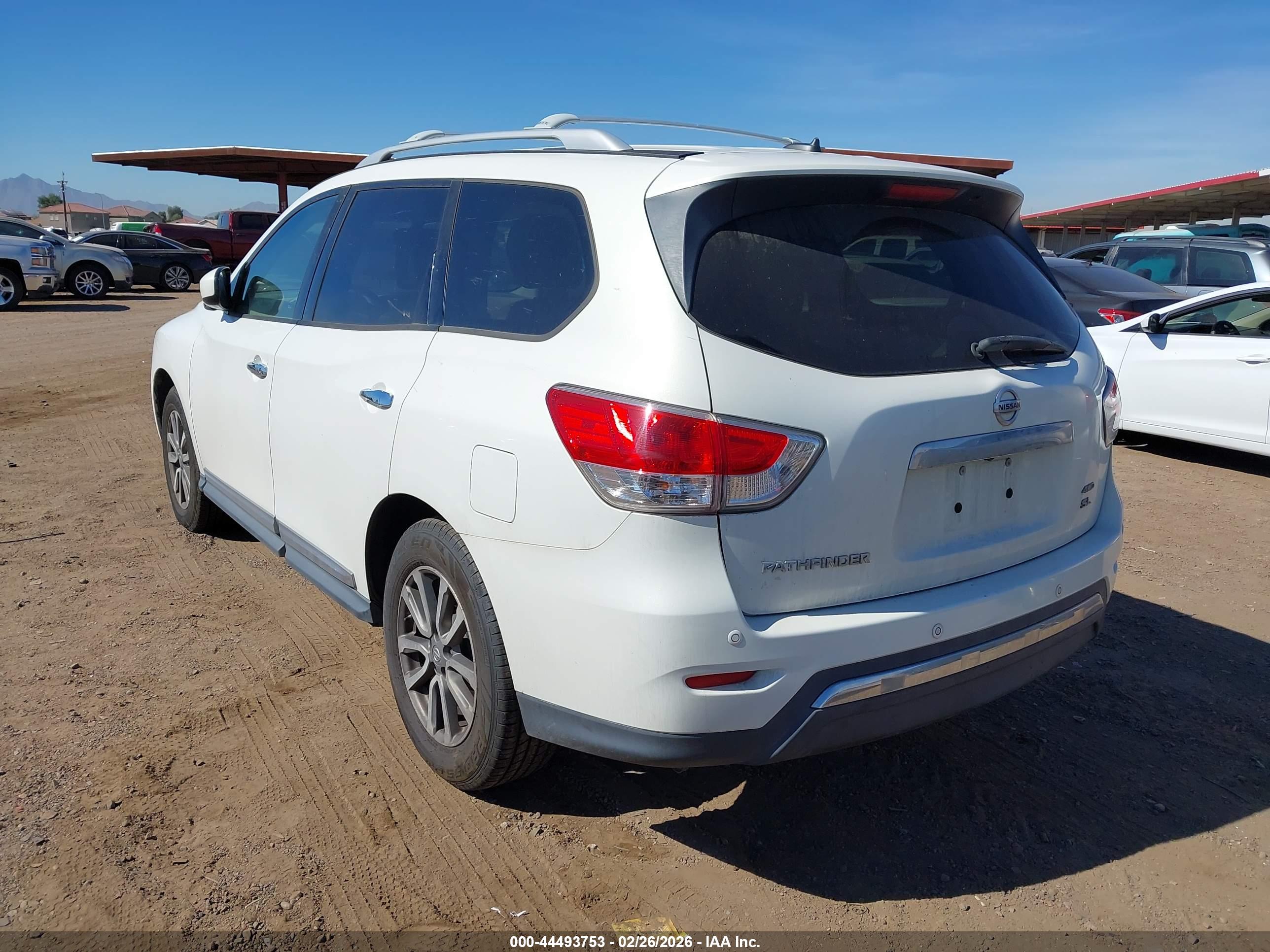 NISSAN PATHFINDER image 3