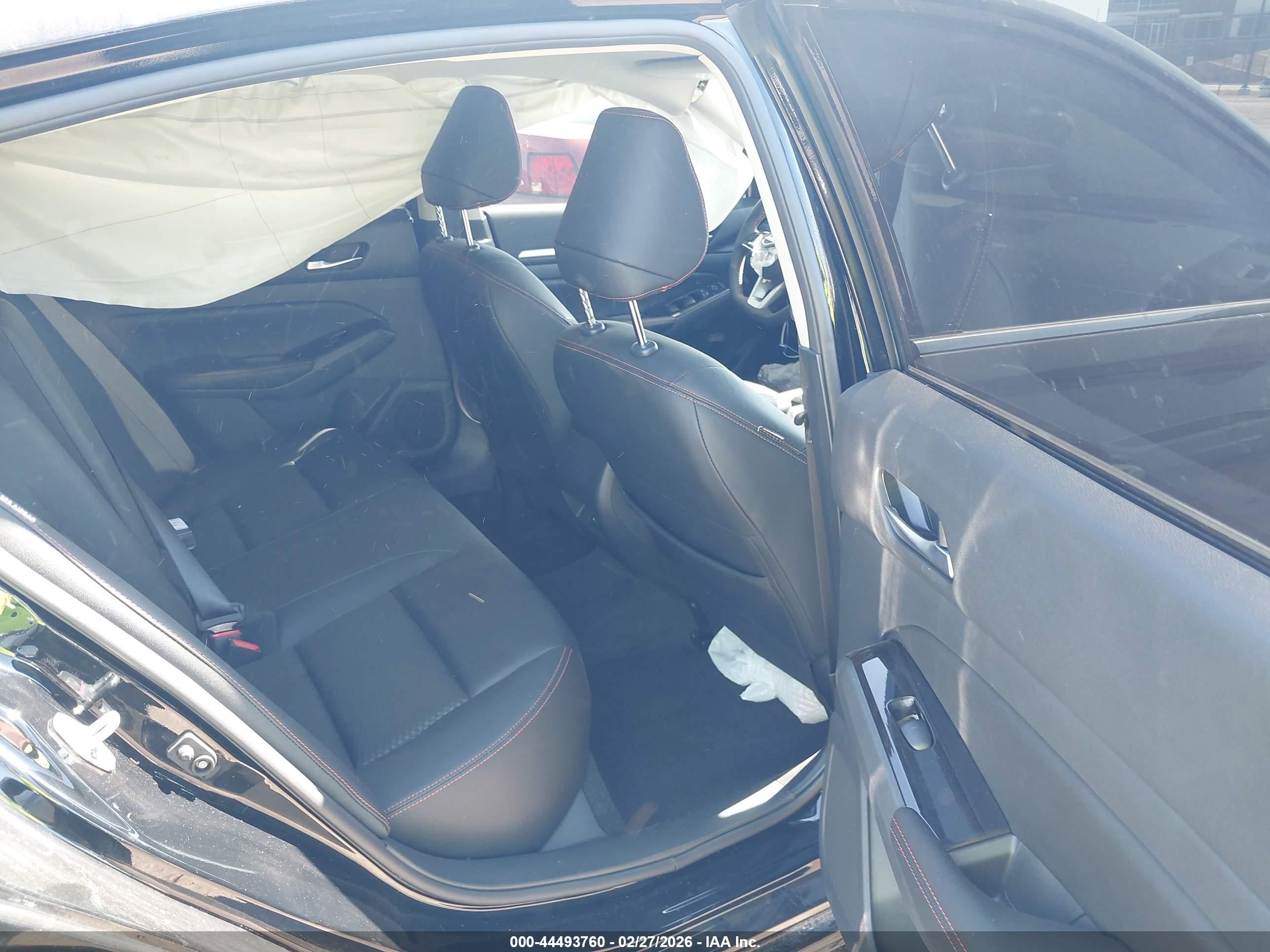 NISSAN ALTIMA image 8