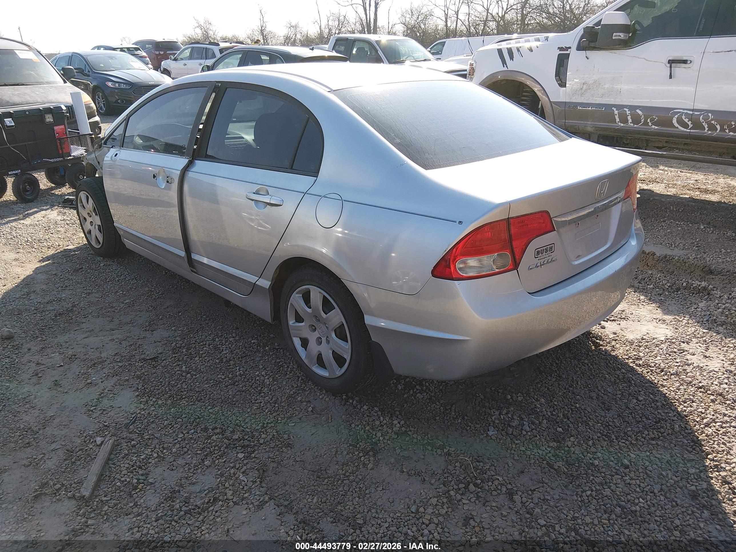 HONDA CIVIC image 3