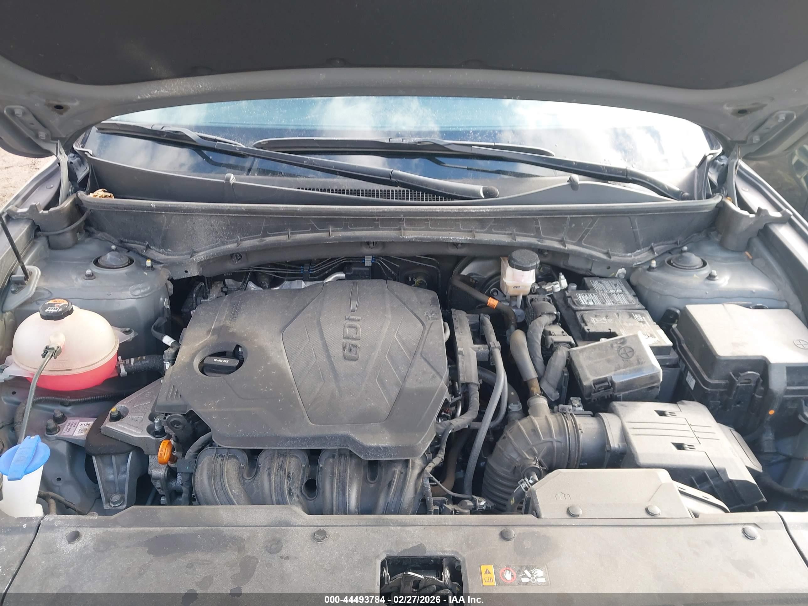 HYUNDAI TUCSON image 10