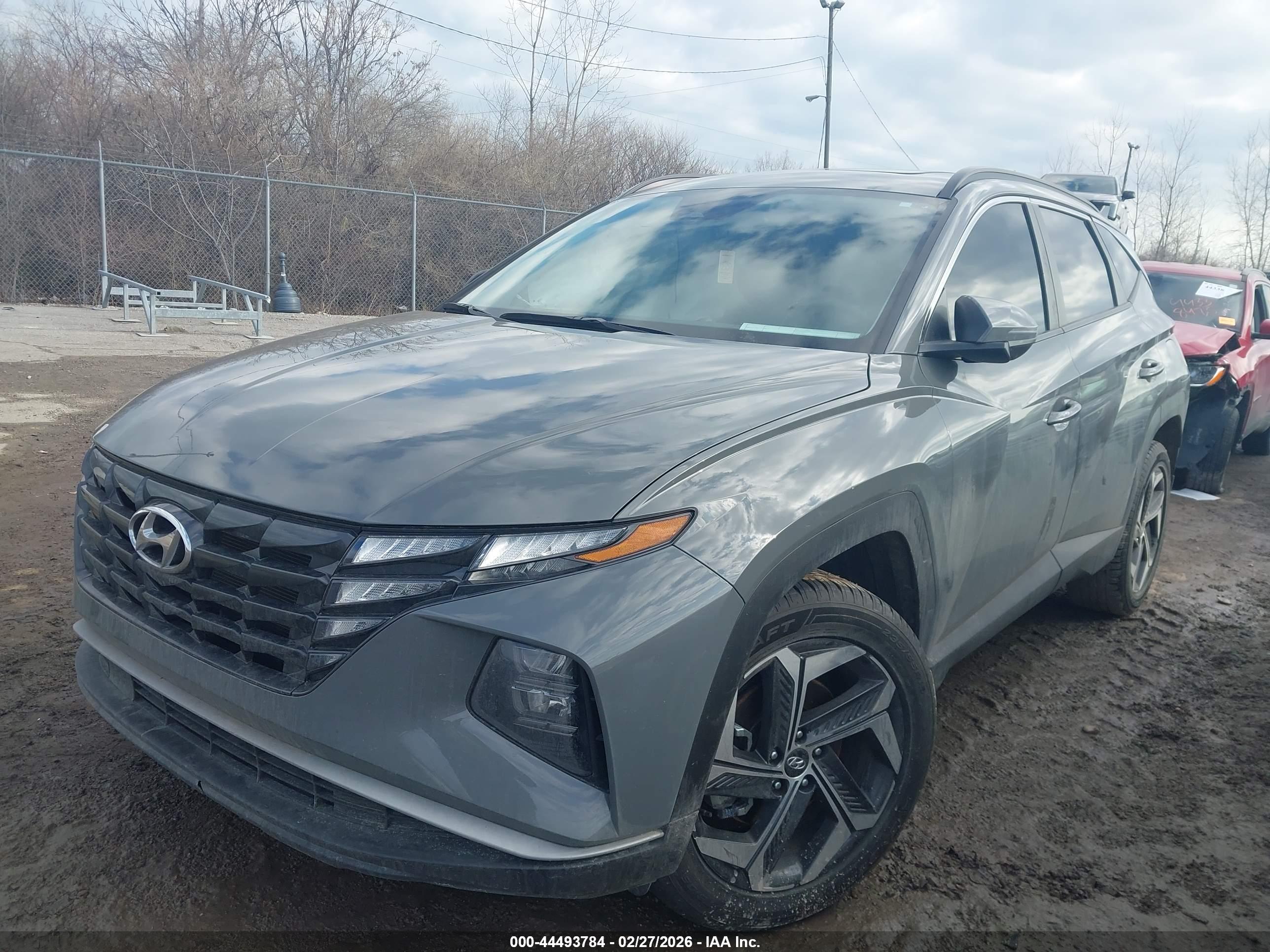 HYUNDAI TUCSON image 2