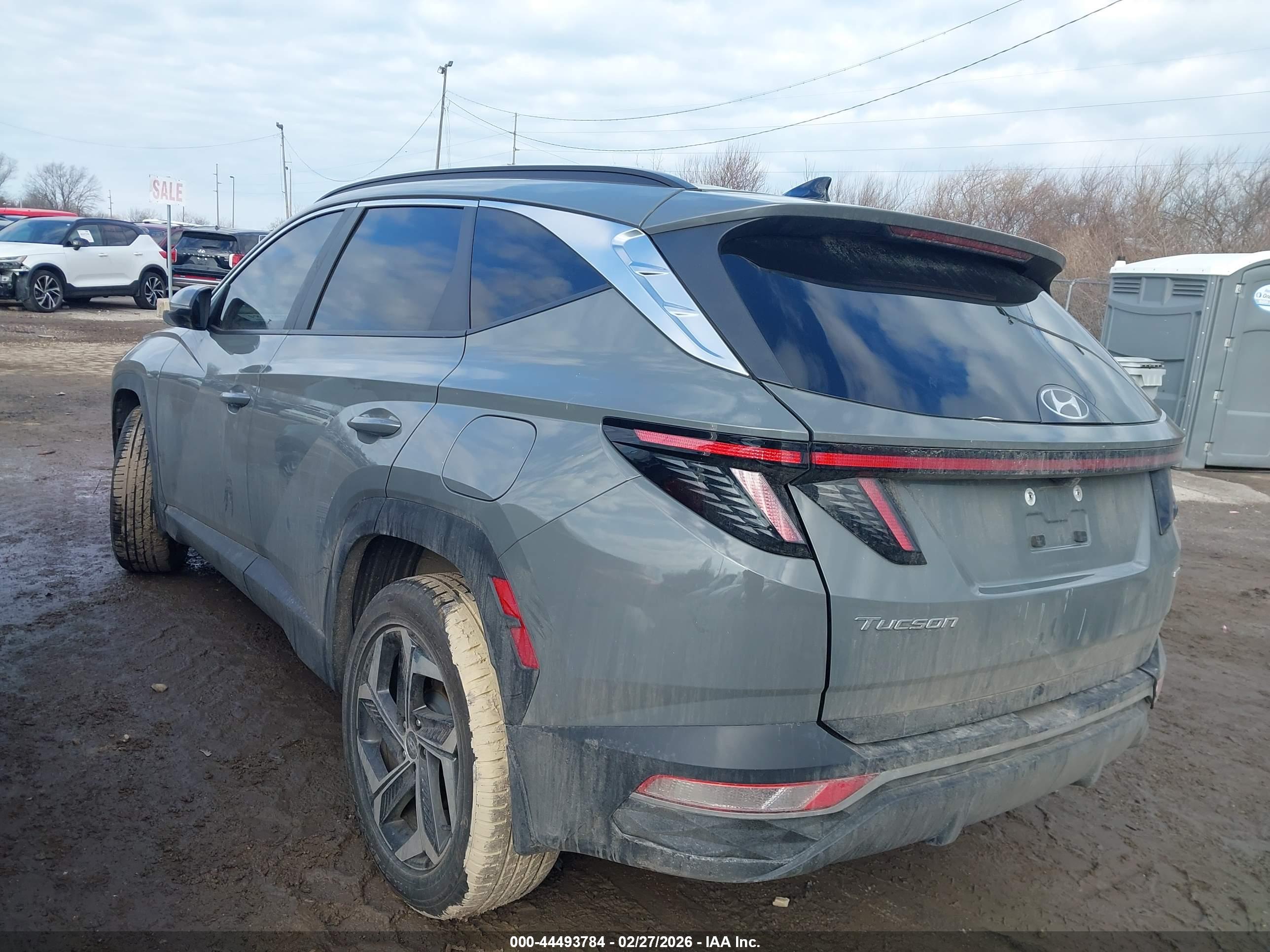 HYUNDAI TUCSON image 3