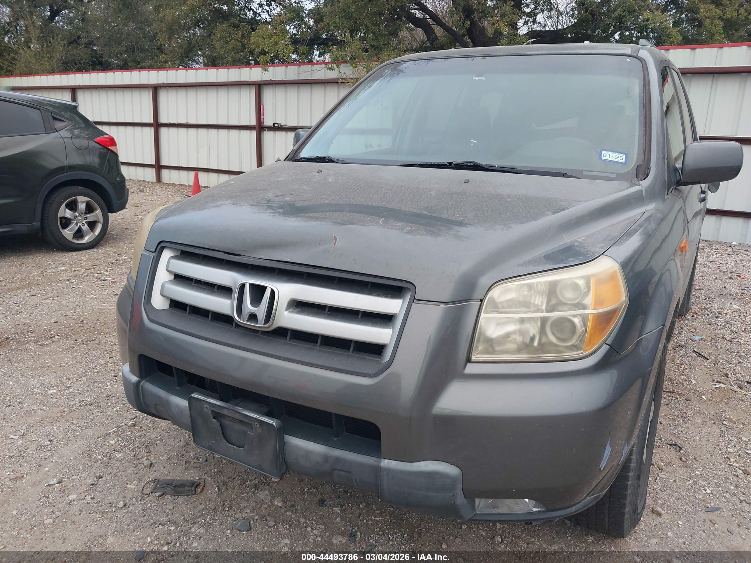 HONDA PILOT image 6