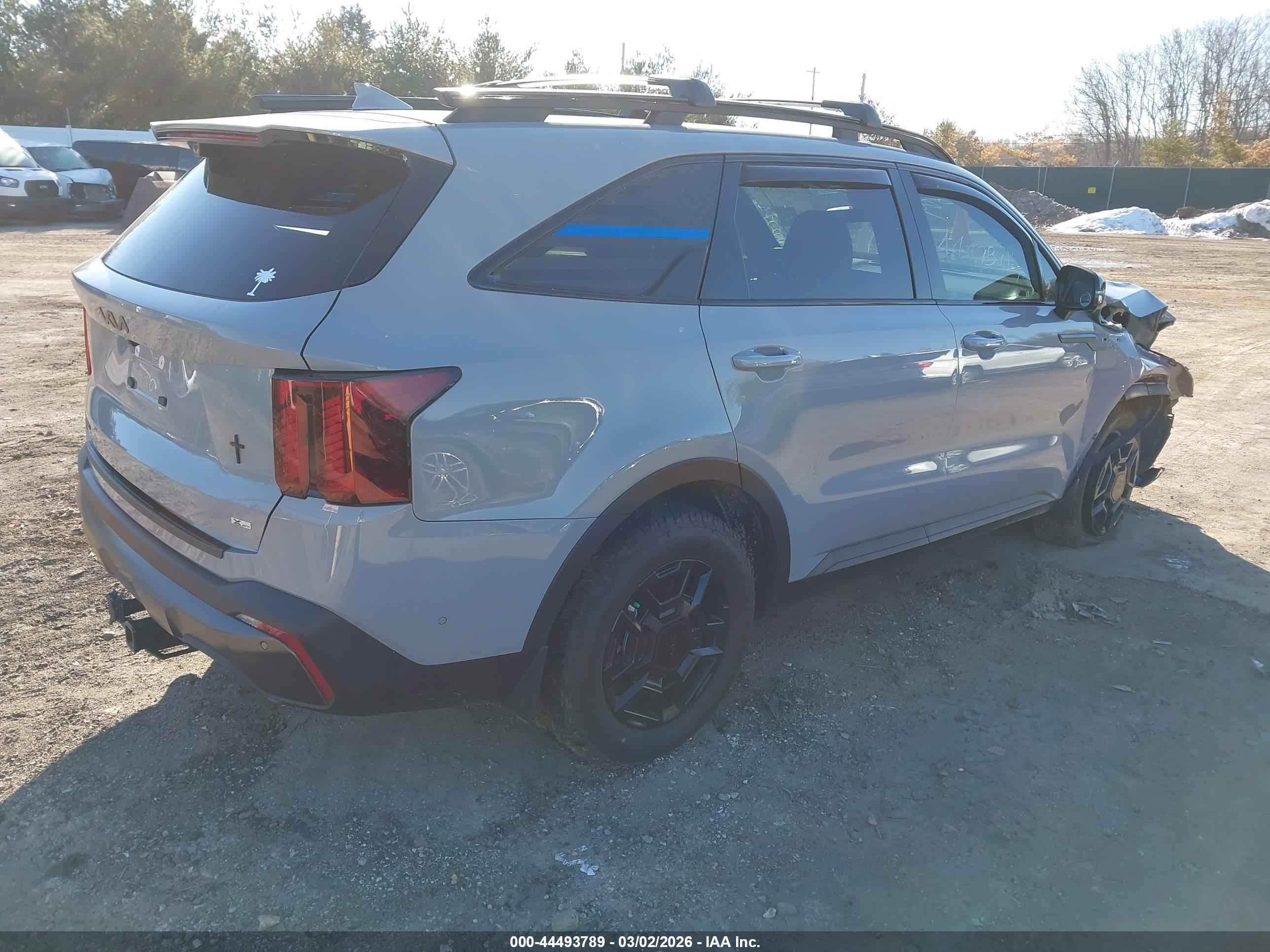 KIA SORENTO image 4