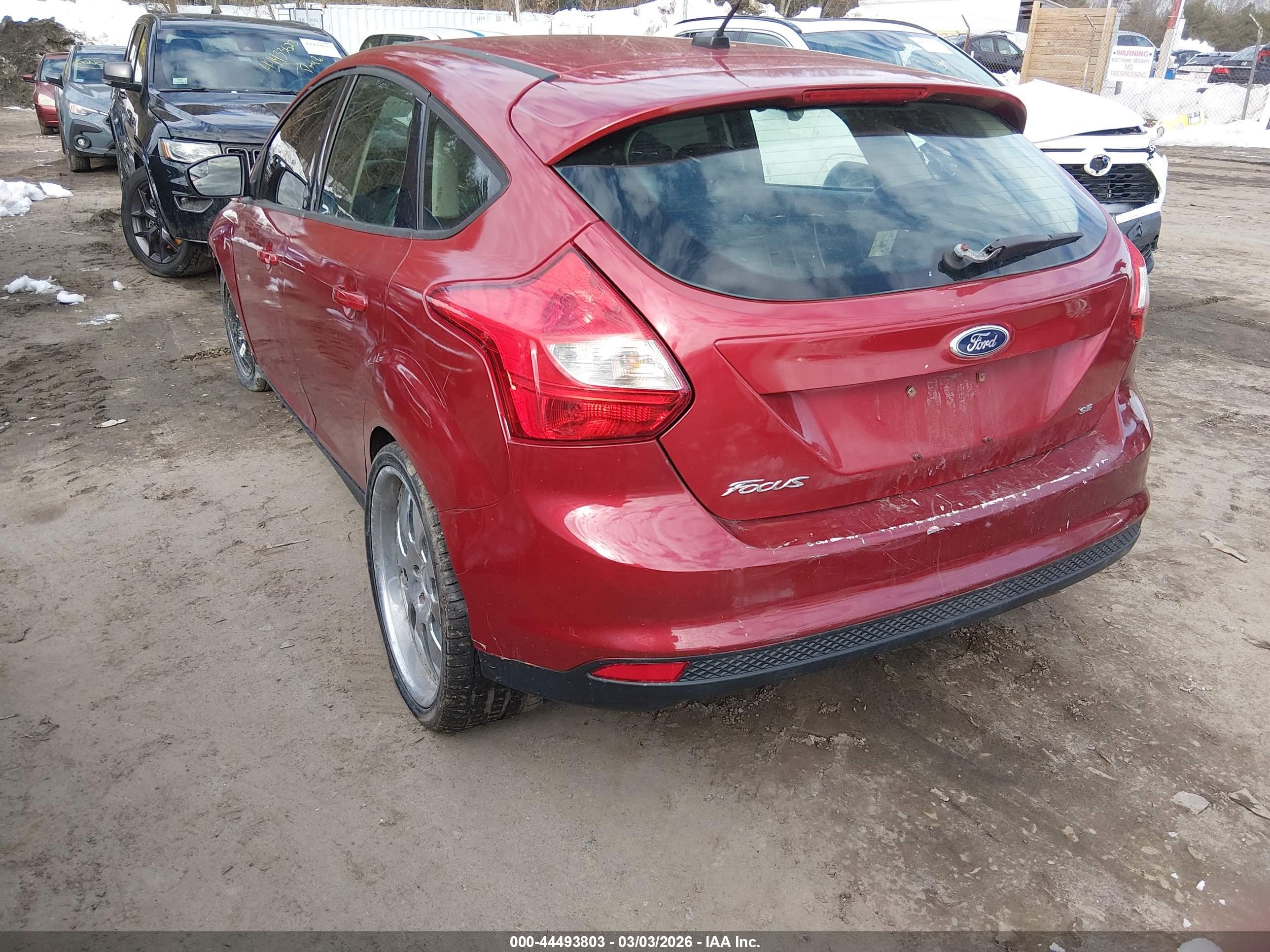 FORD FOCUS image 3