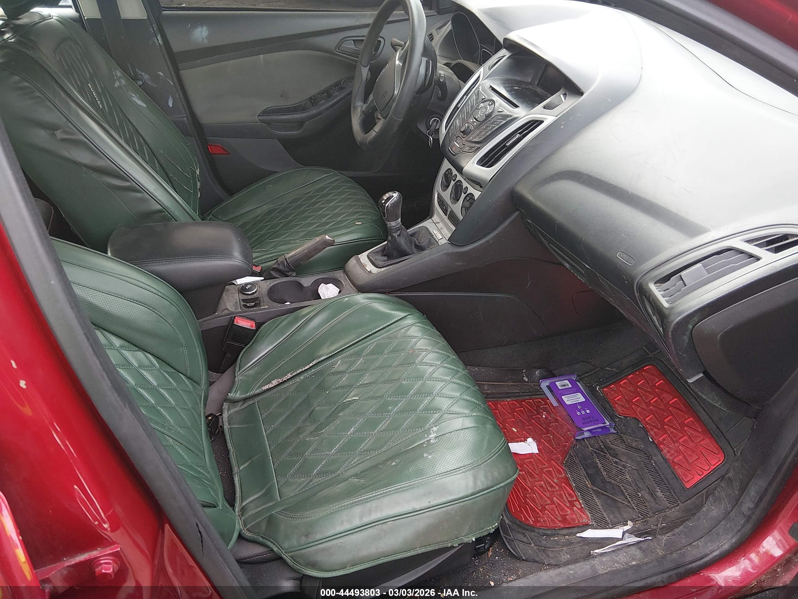 FORD FOCUS image 5
