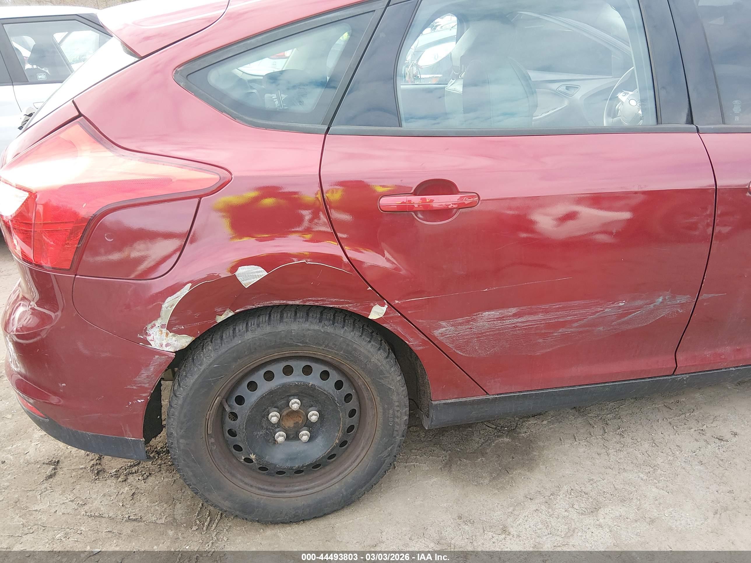 FORD FOCUS image 6