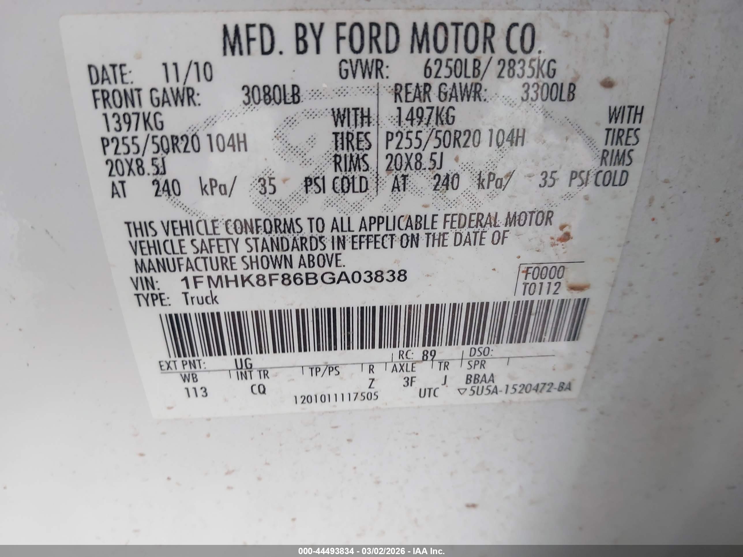 FORD EXPLORER image 9