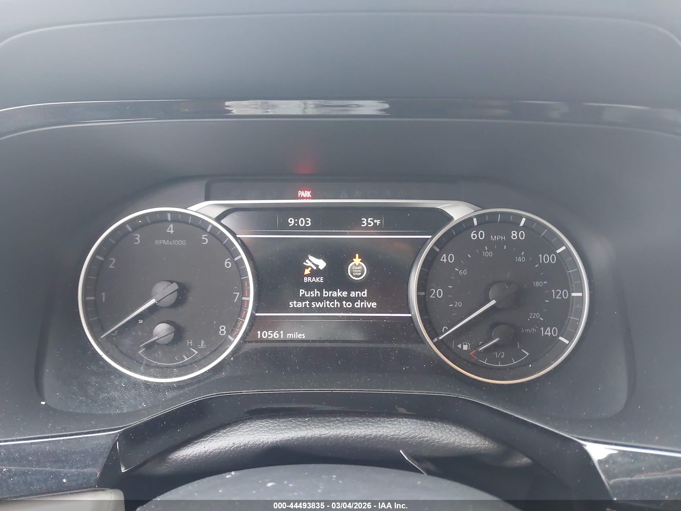 NISSAN PATHFINDER image 7