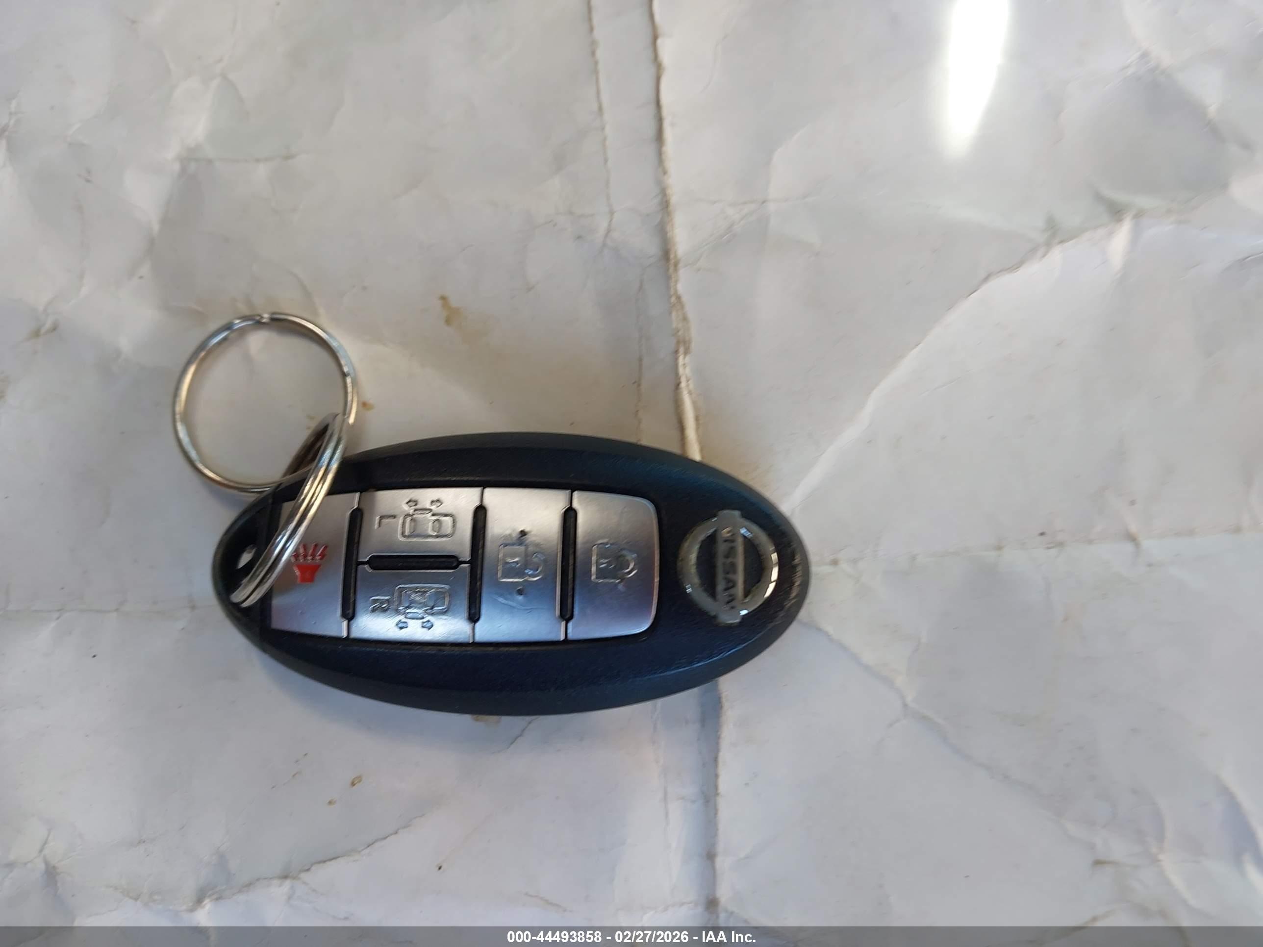 NISSAN QUEST image 11
