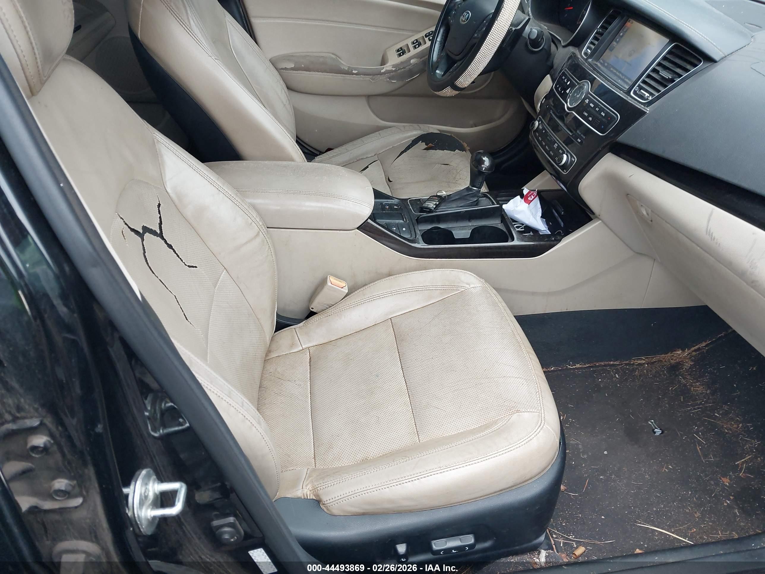KIA CADENZA image 5