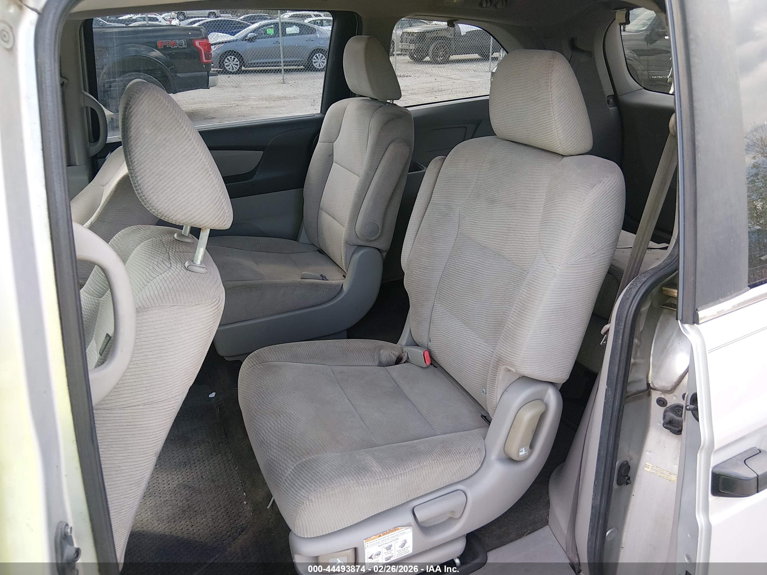 HONDA ODYSSEY image 8