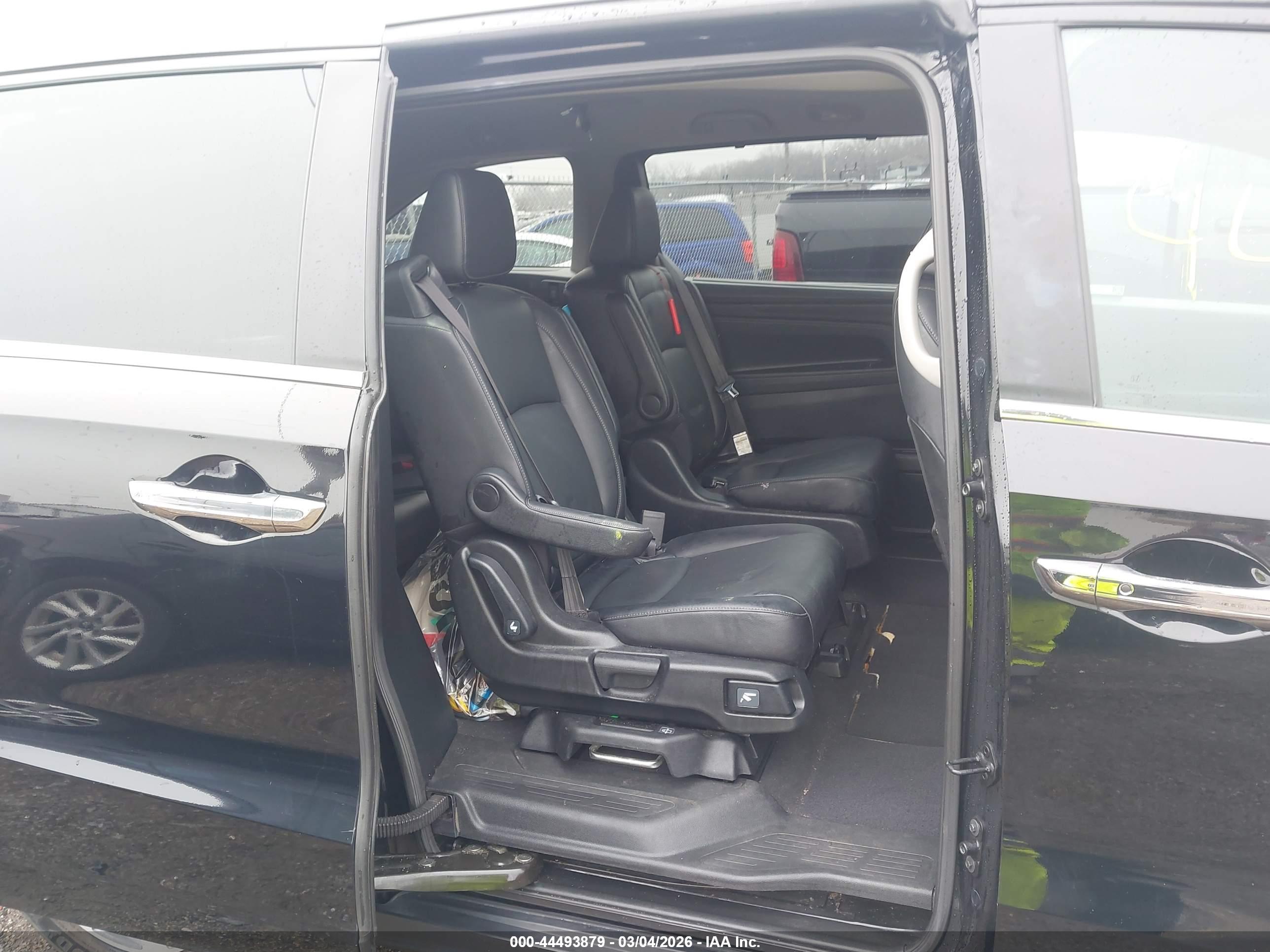 HONDA ODYSSEY image 8