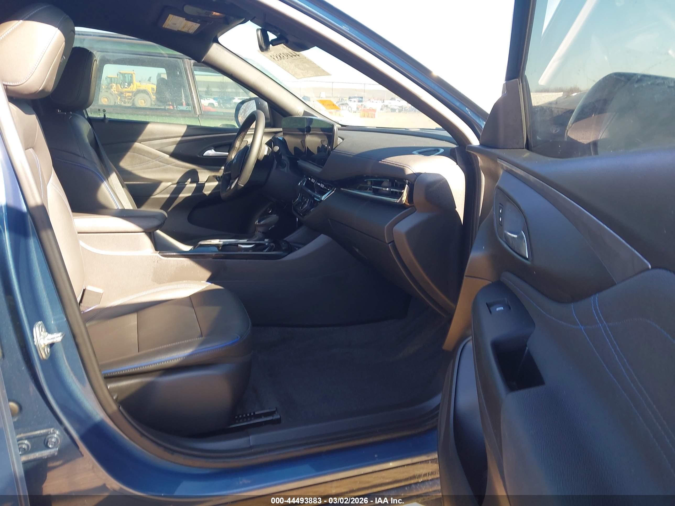 BUICK ENVISTA image 5