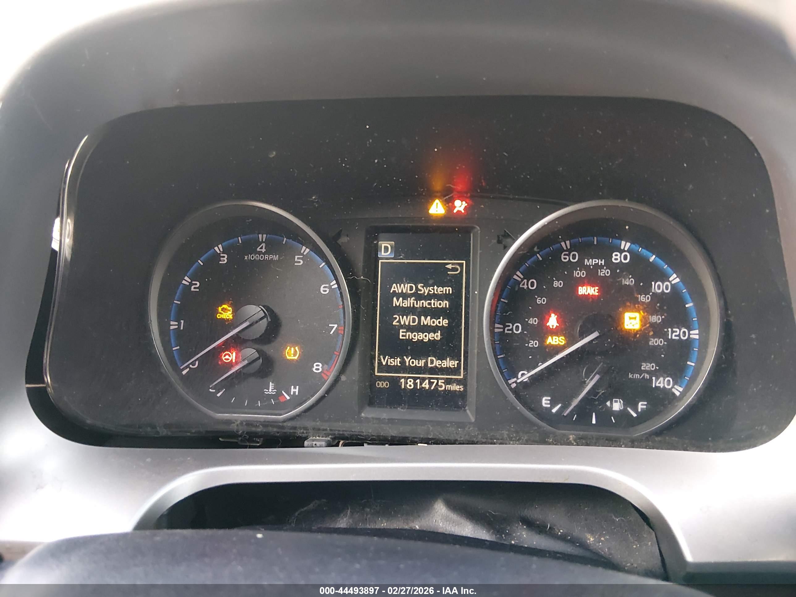 TOYOTA RAV4 image 7