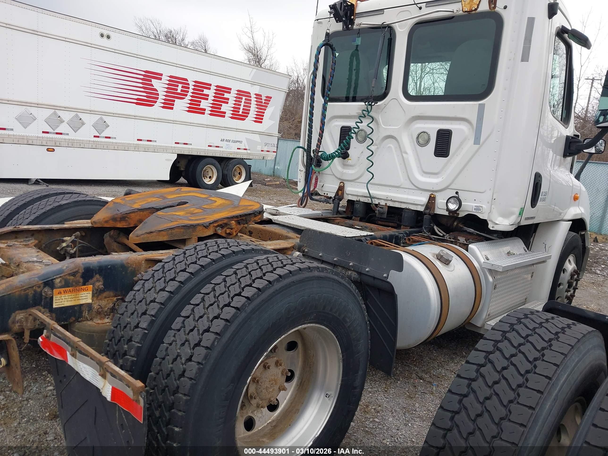 FREIGHTLINER CASCADIA image 4