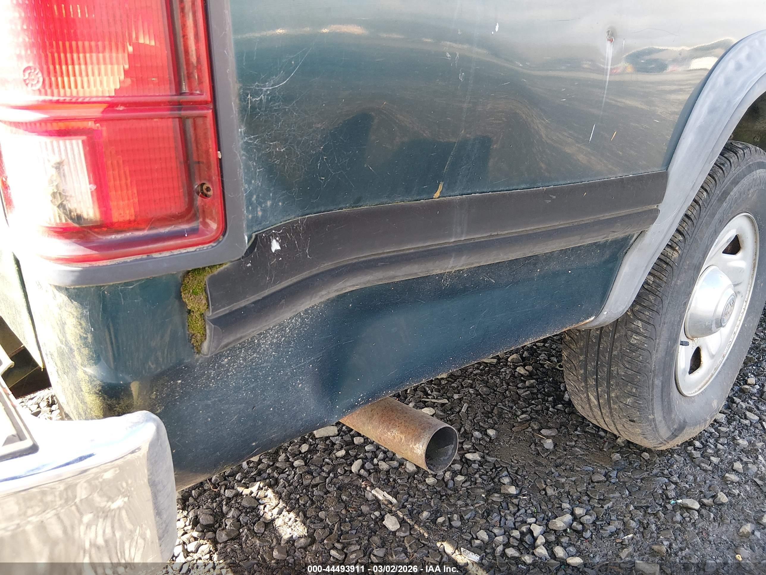 DODGE DAKOTA image 6
