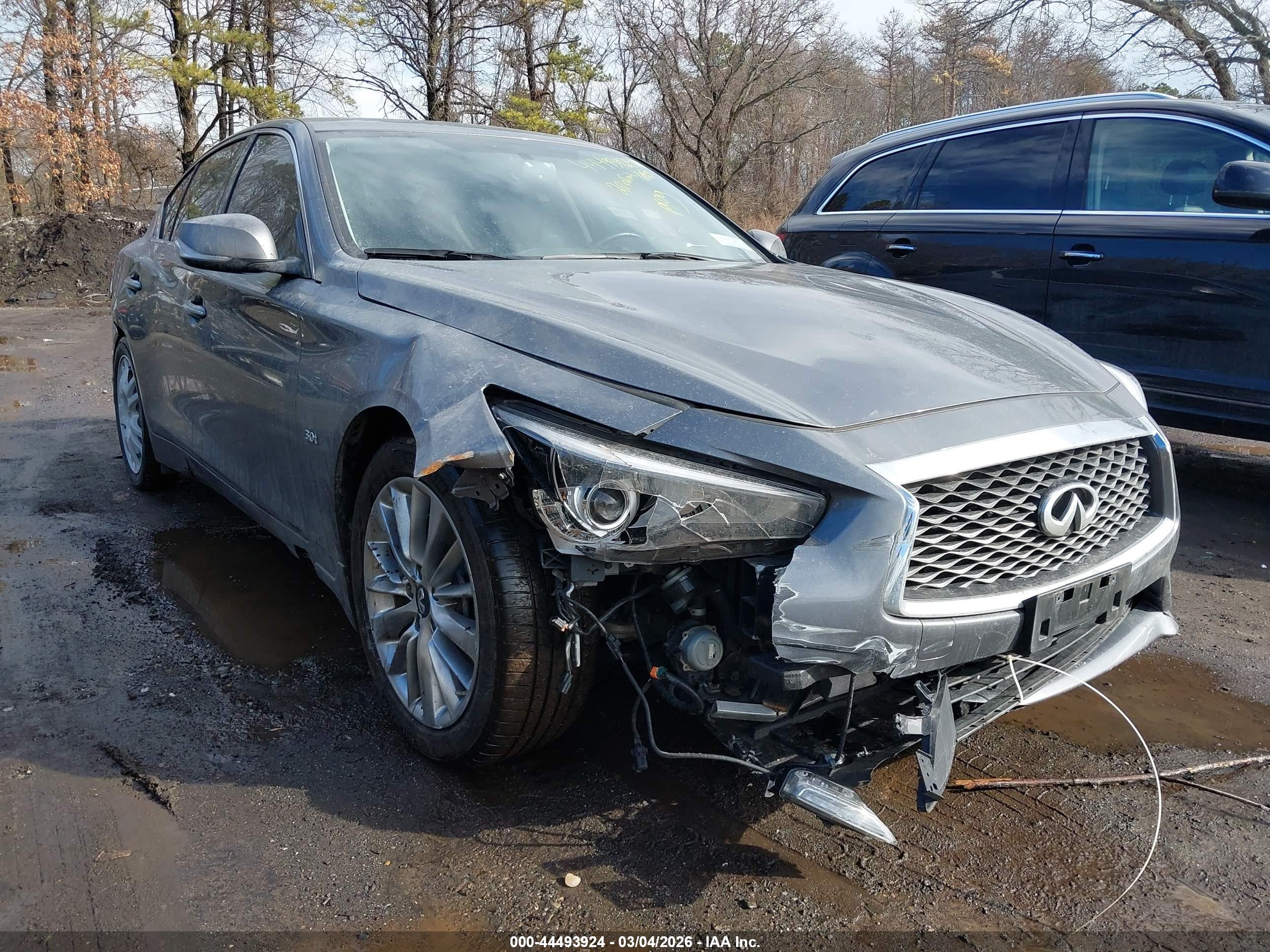 INFINITI Q50 image 6