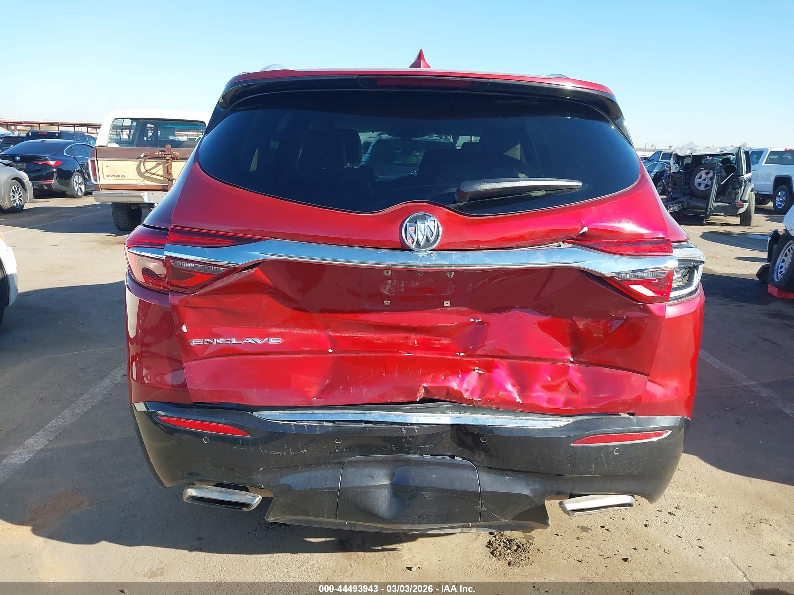 BUICK ENCLAVE image 6