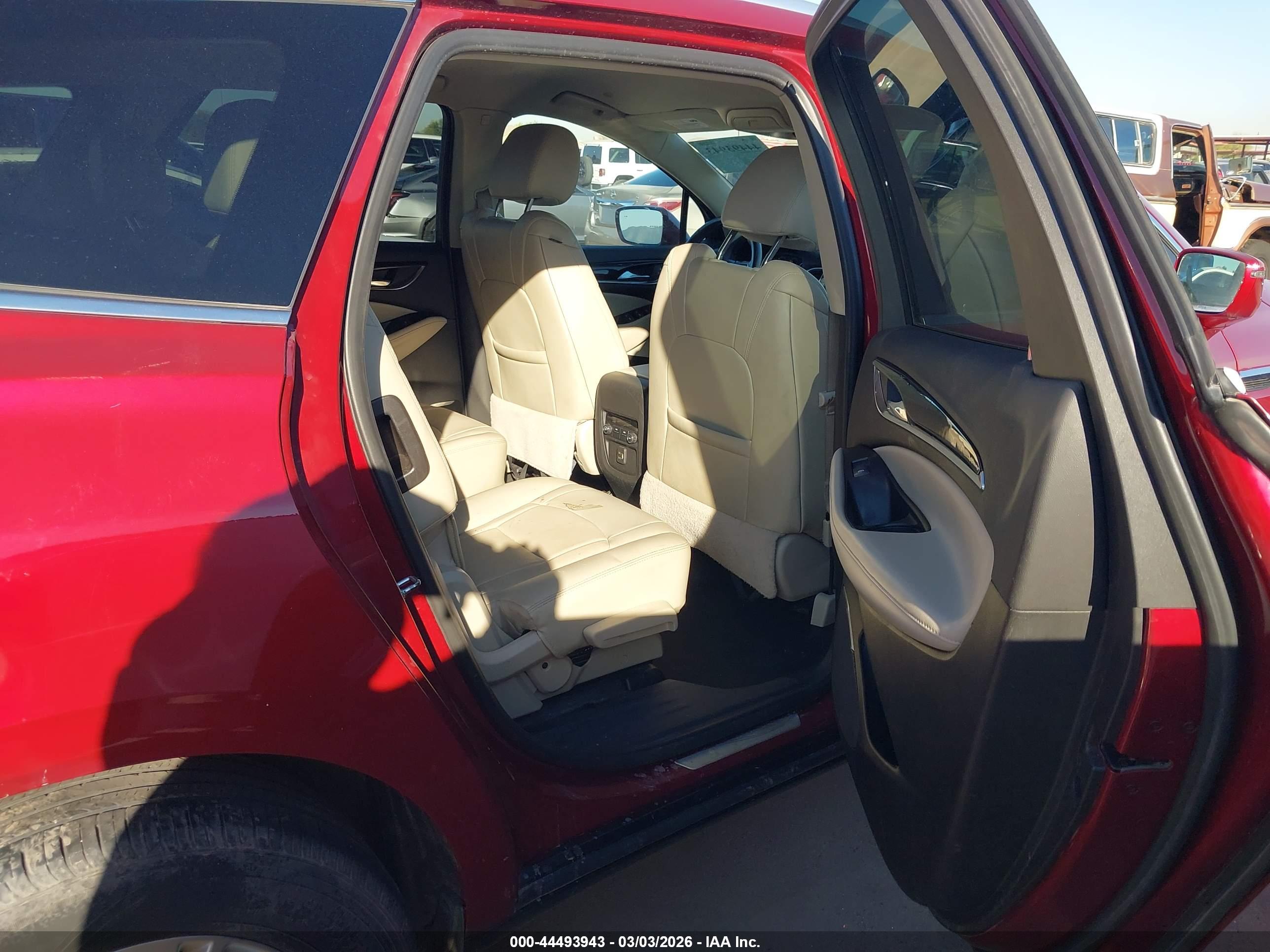 BUICK ENCLAVE image 8