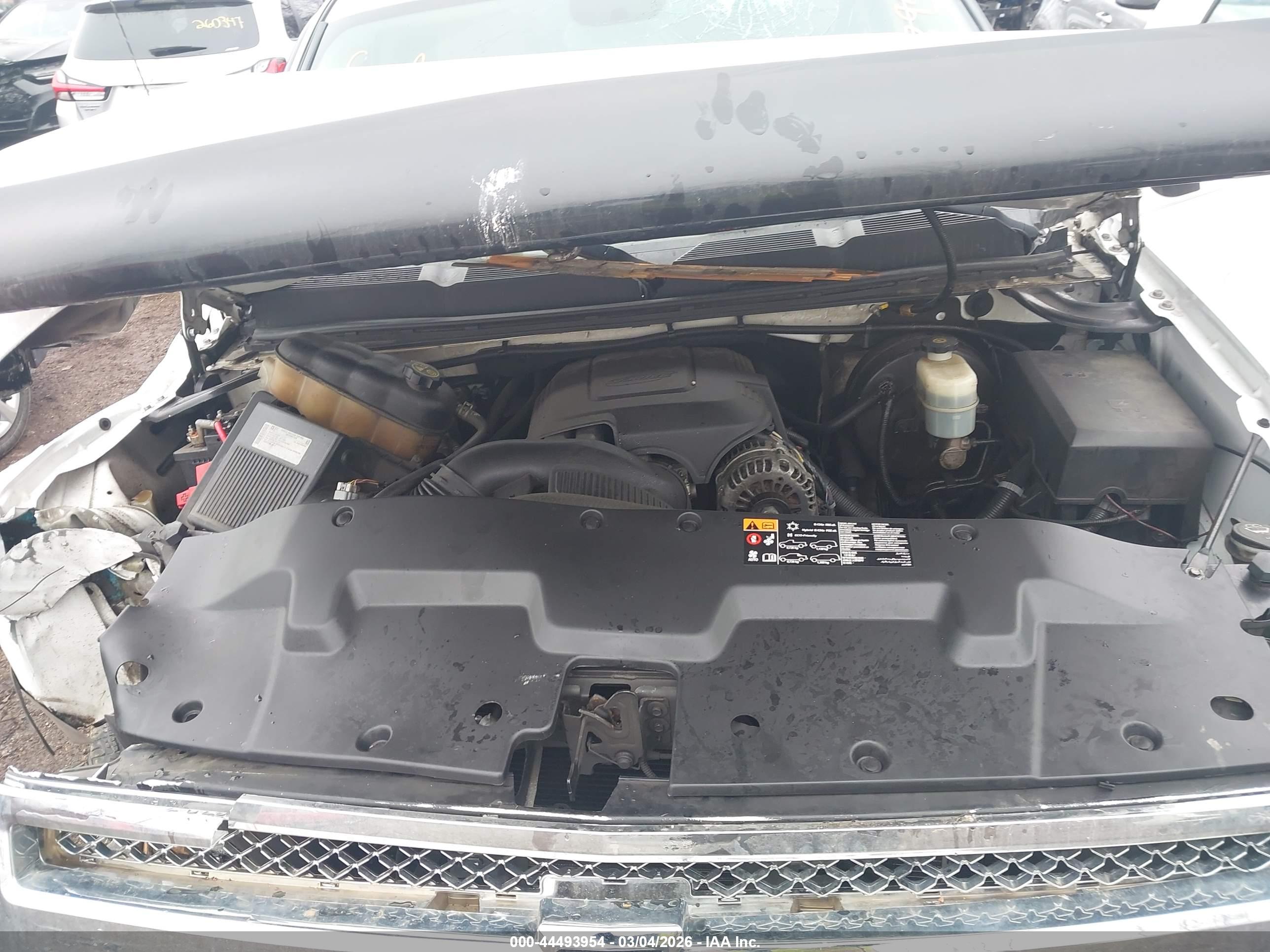 CHEVROLET SILVERADO image 10