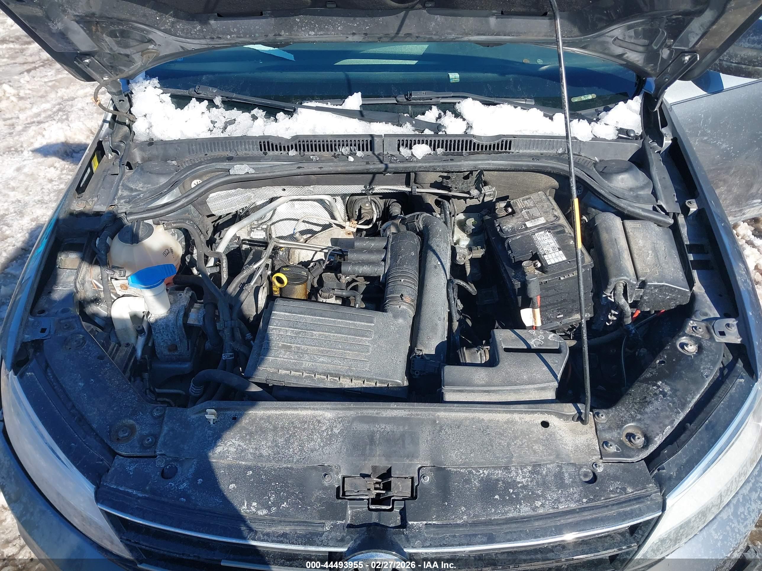 VOLKSWAGEN JETTA image 10