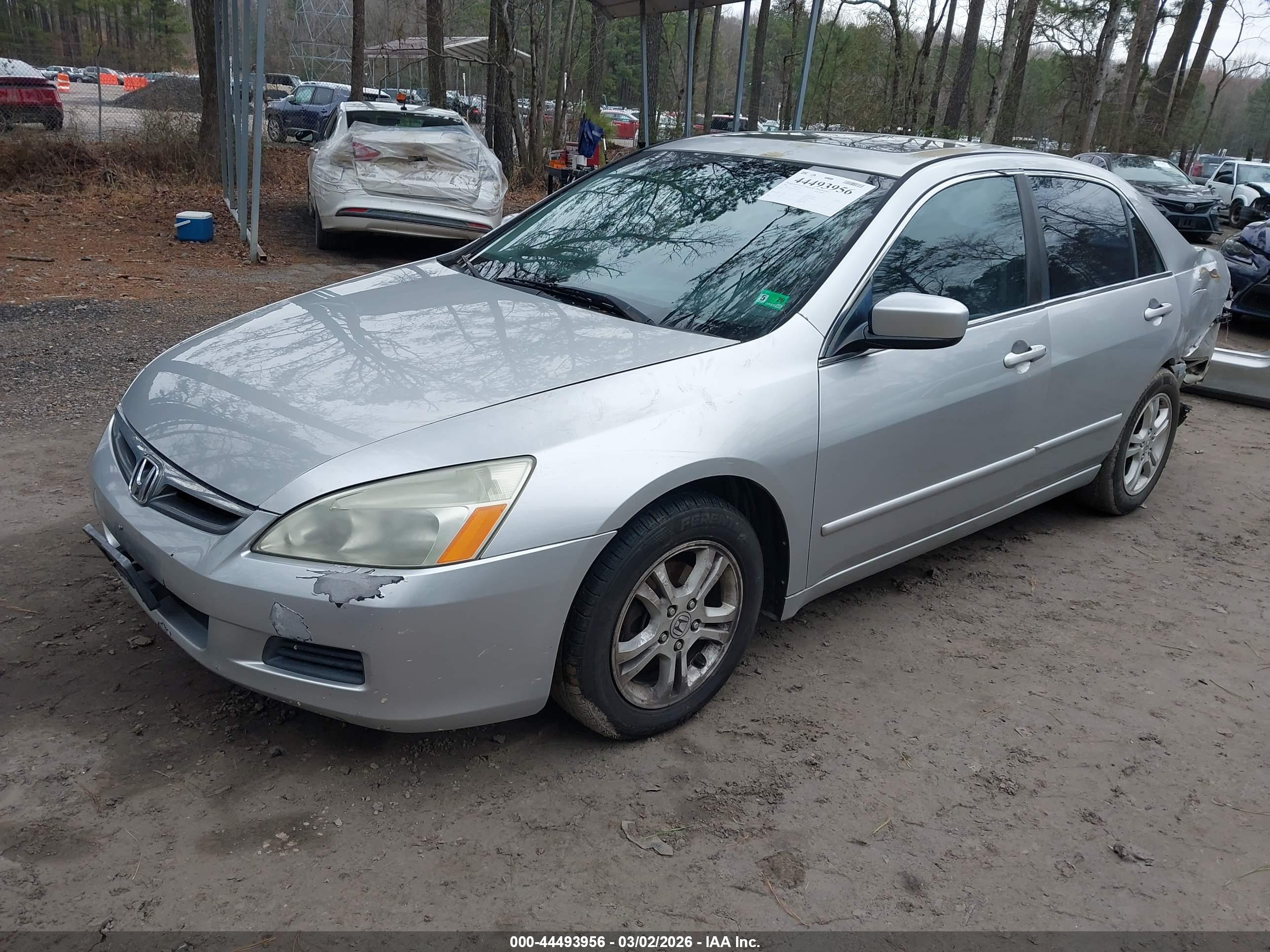 HONDA ACCORD image 2