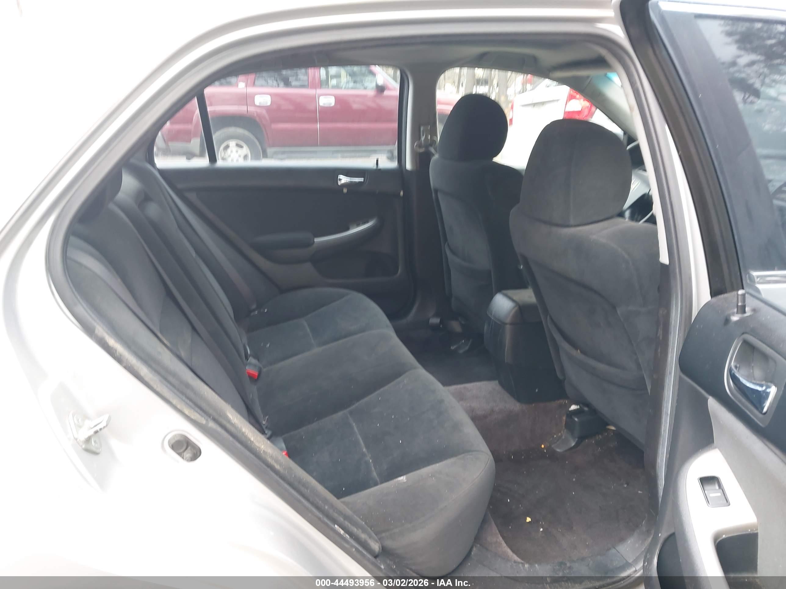 HONDA ACCORD image 8