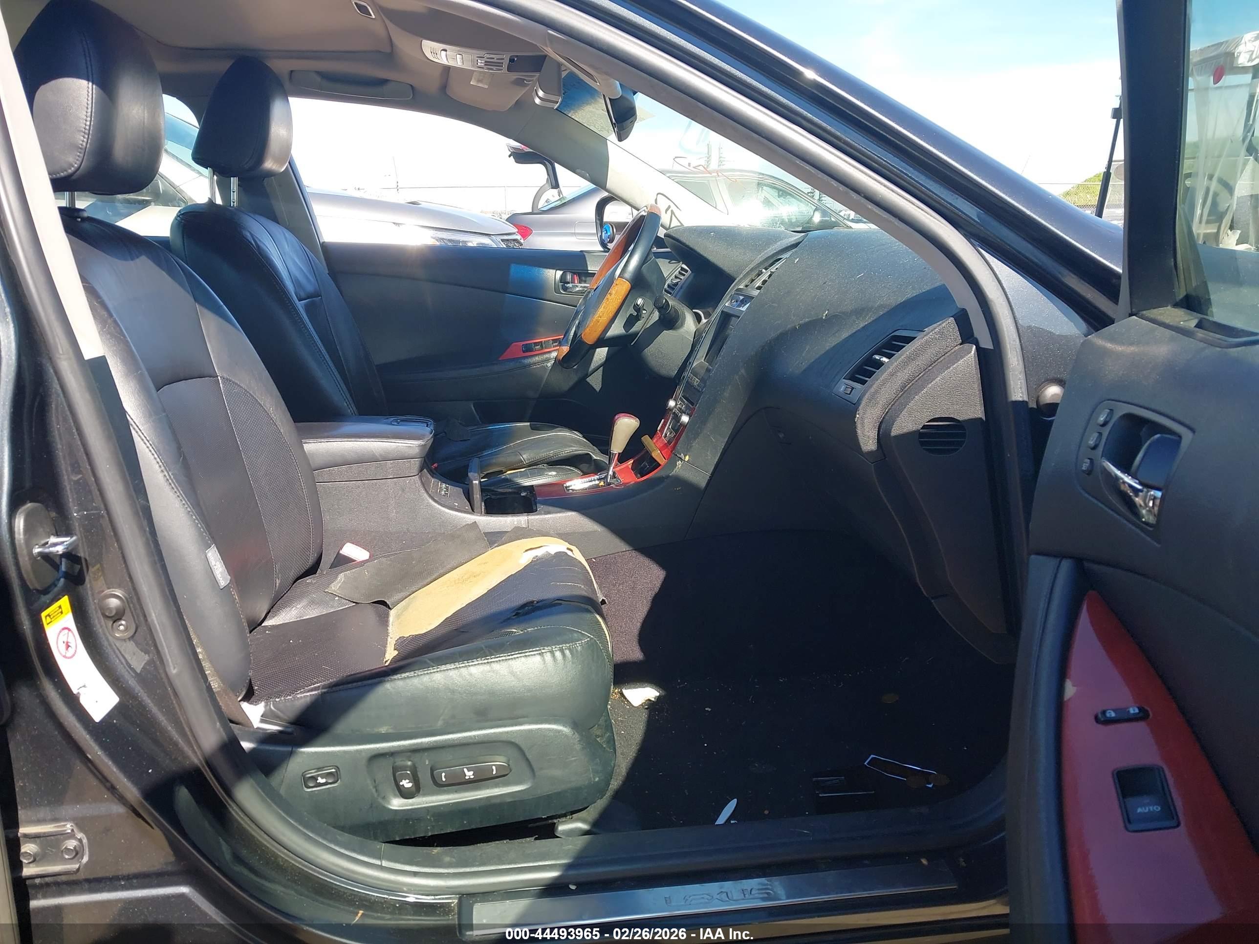 LEXUS ES image 5
