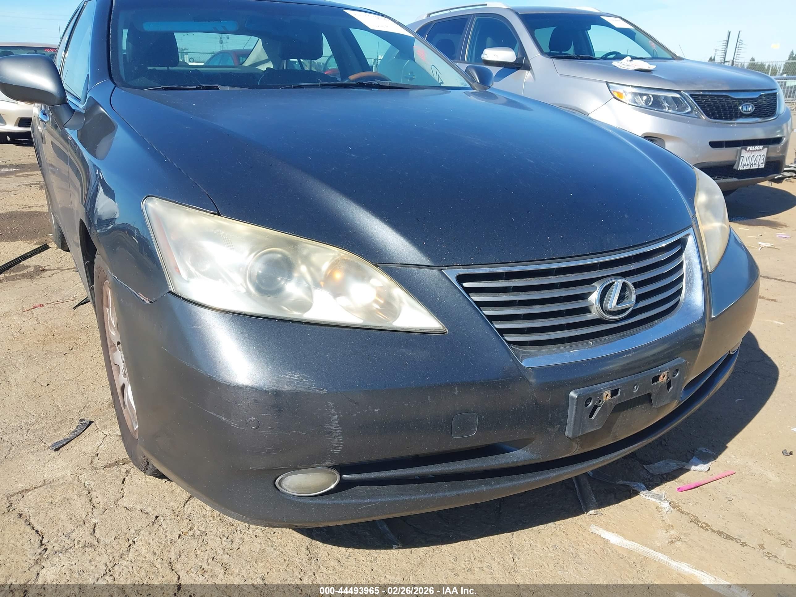 LEXUS ES image 6