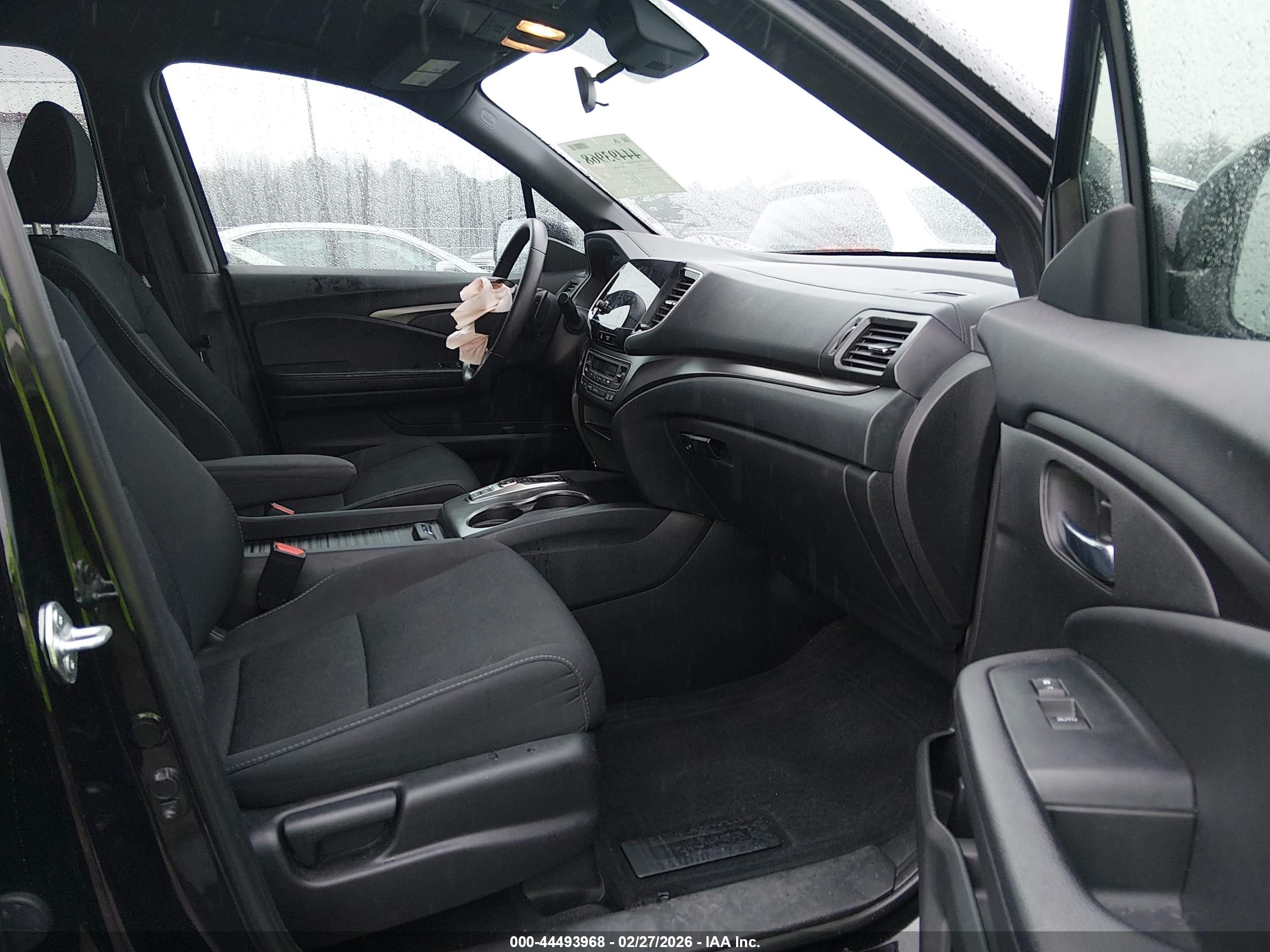 HONDA PASSPORT image 5