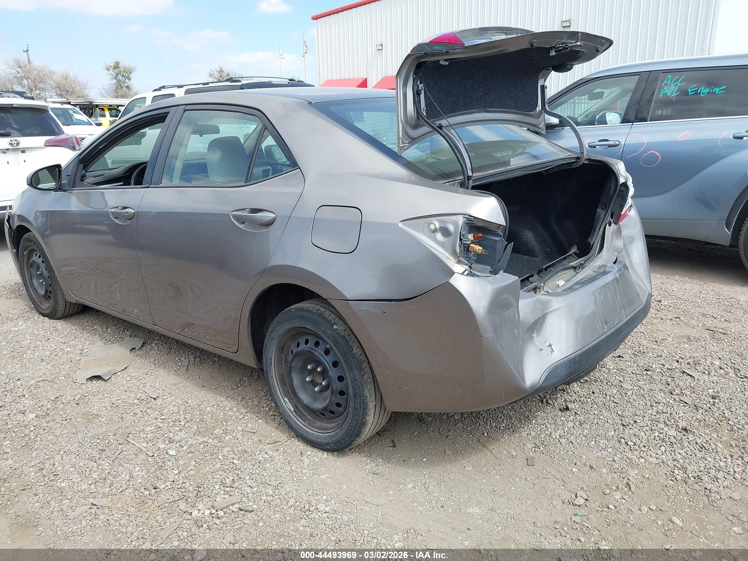 TOYOTA COROLLA image 3