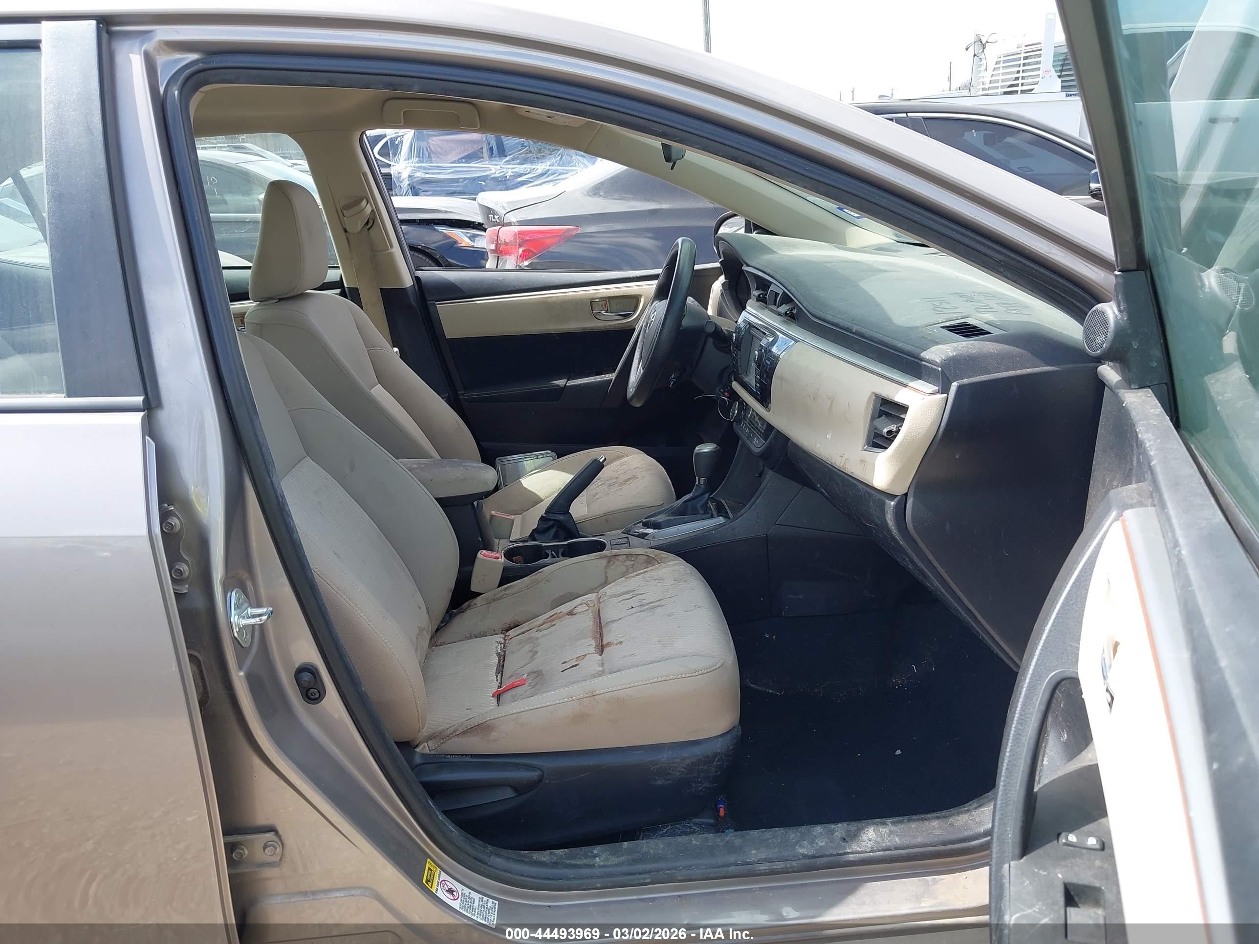 TOYOTA COROLLA image 5