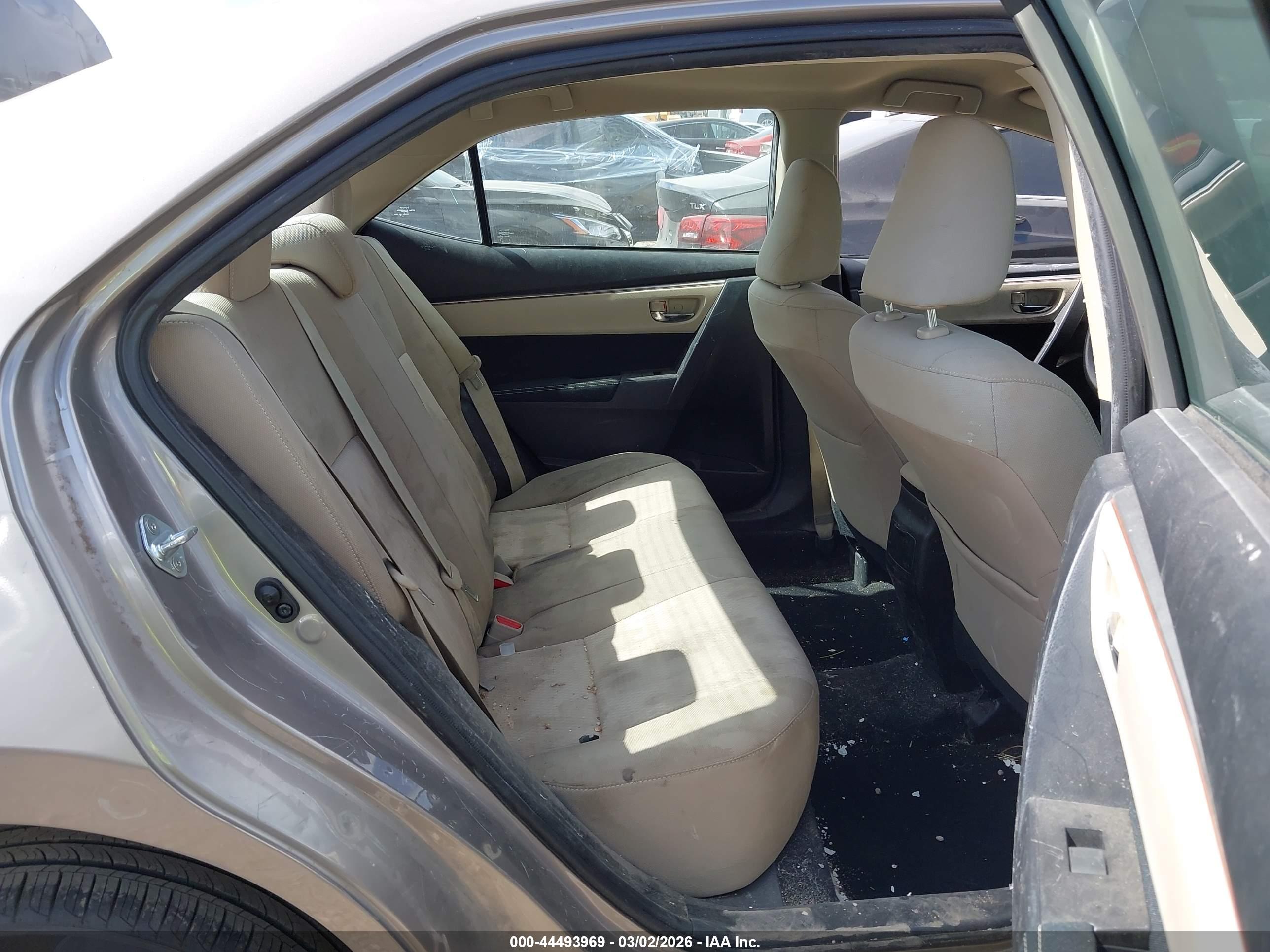 TOYOTA COROLLA image 8