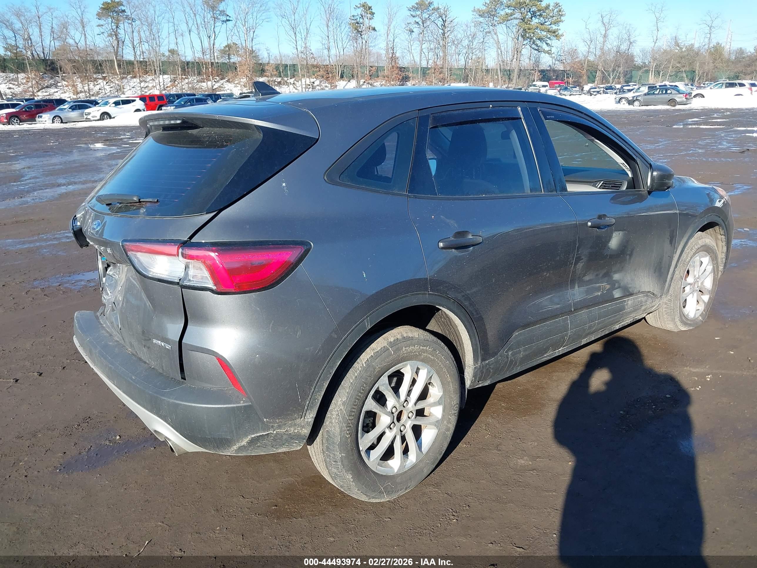 FORD ESCAPE image 4