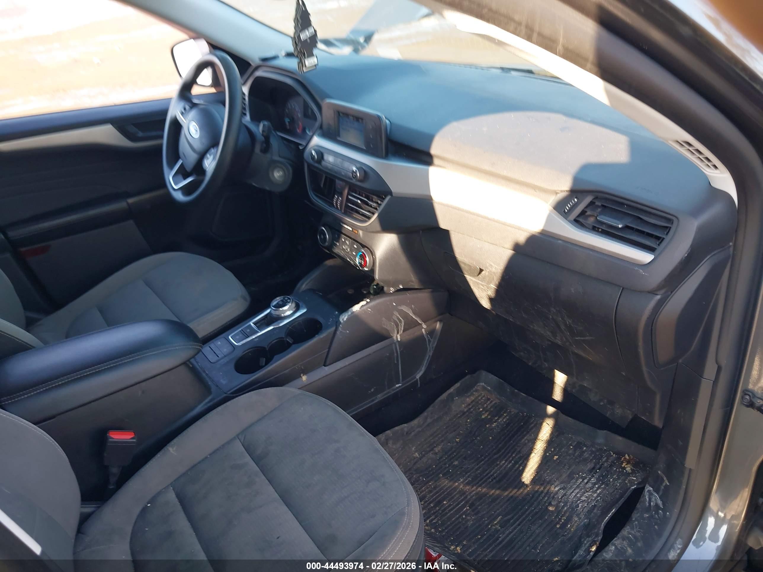 FORD ESCAPE image 5
