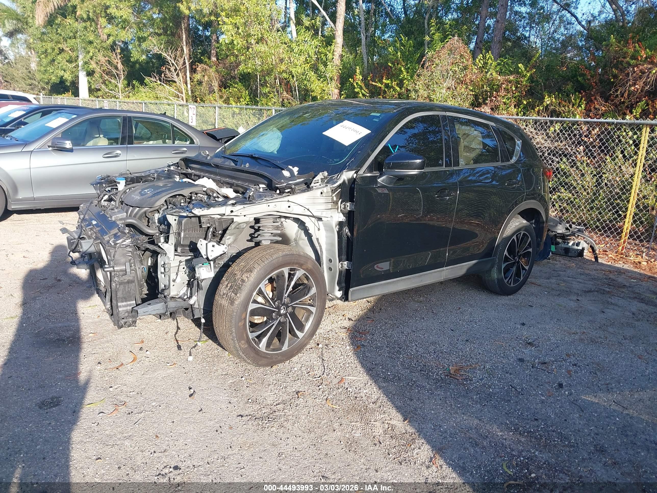 MAZDA CX-5 image 2