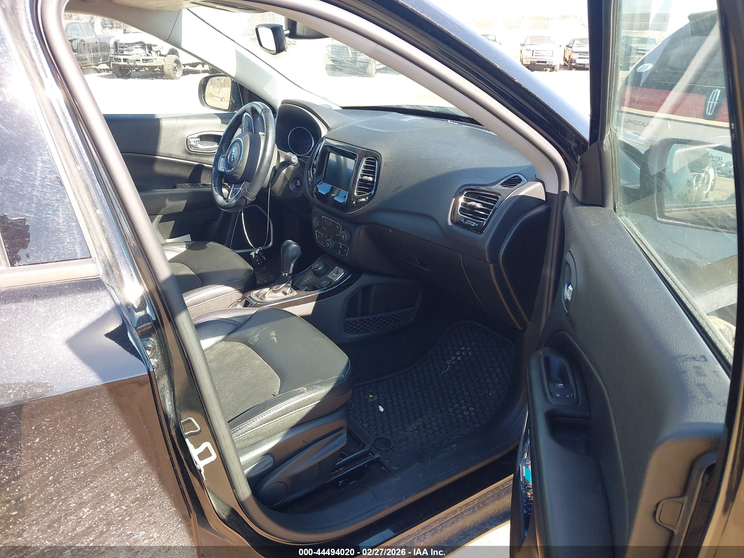 JEEP COMPASS image 5
