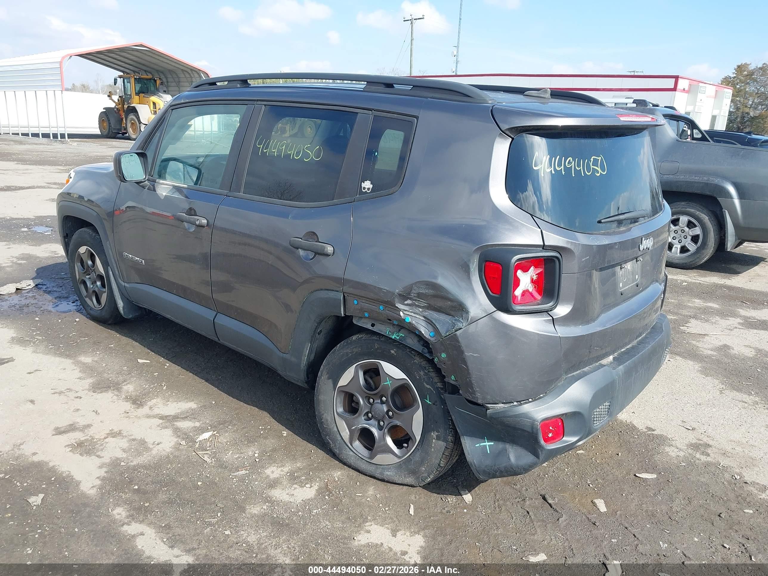 JEEP RENEGADE image 3