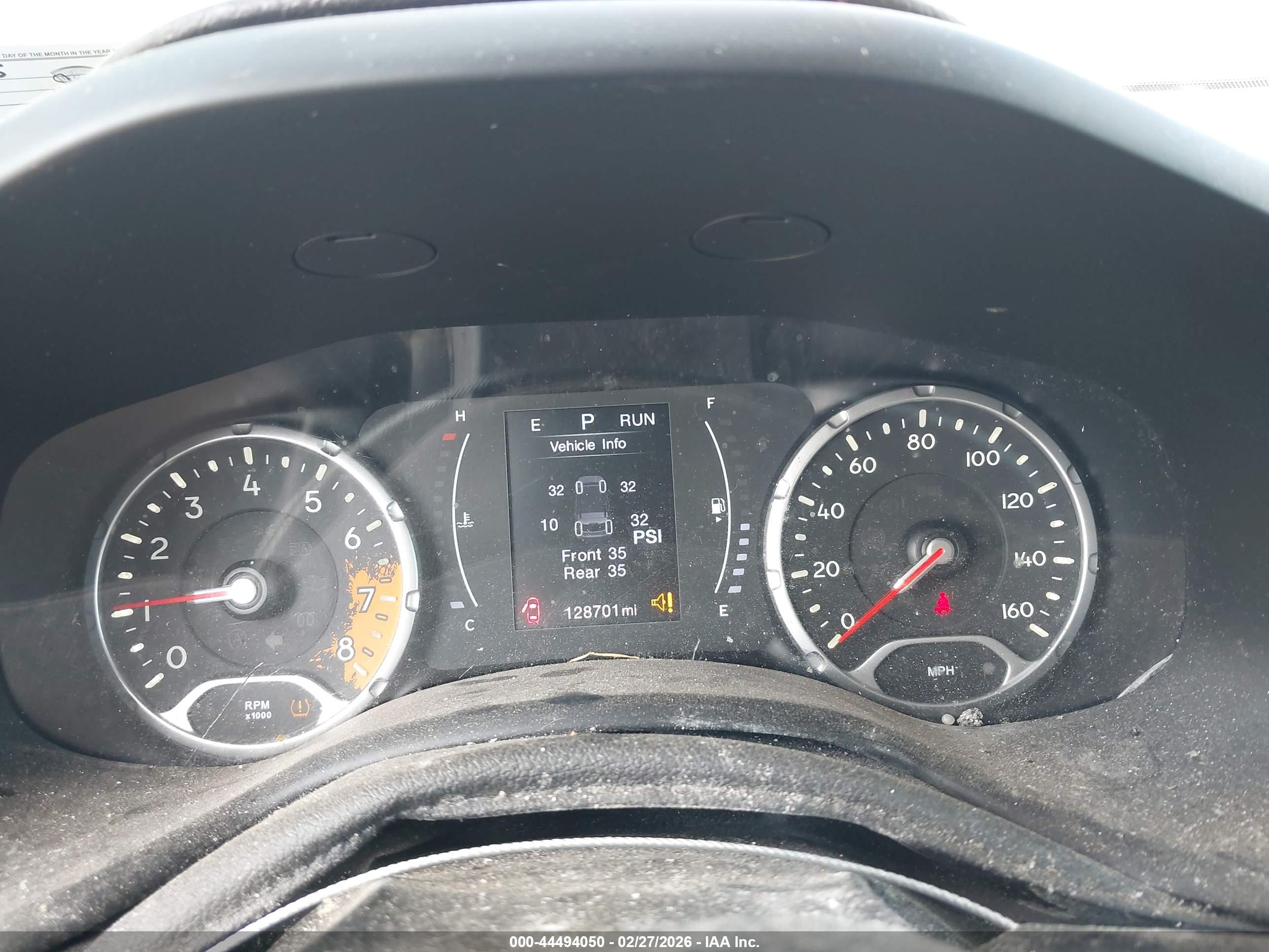 JEEP RENEGADE image 7