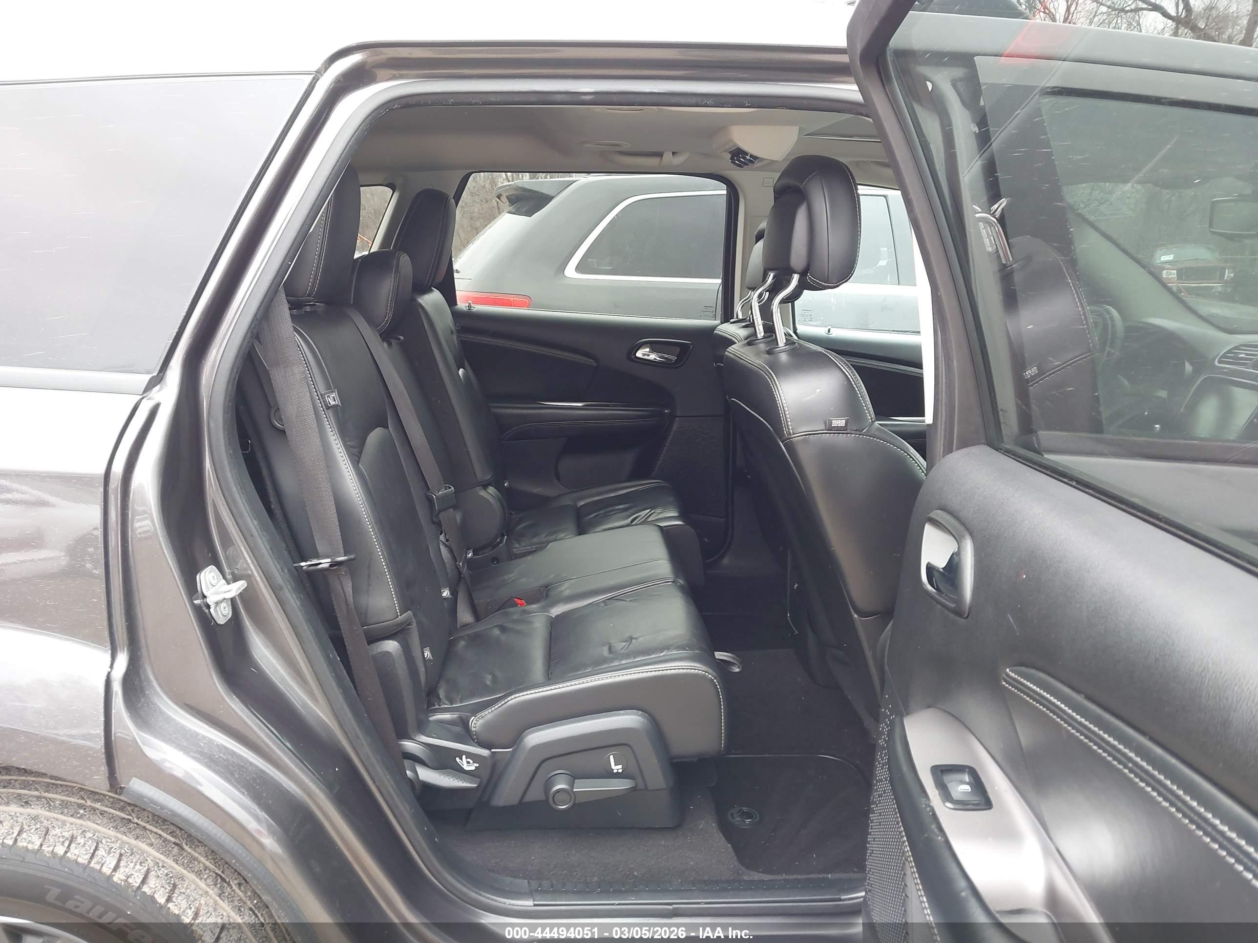 DODGE JOURNEY image 8