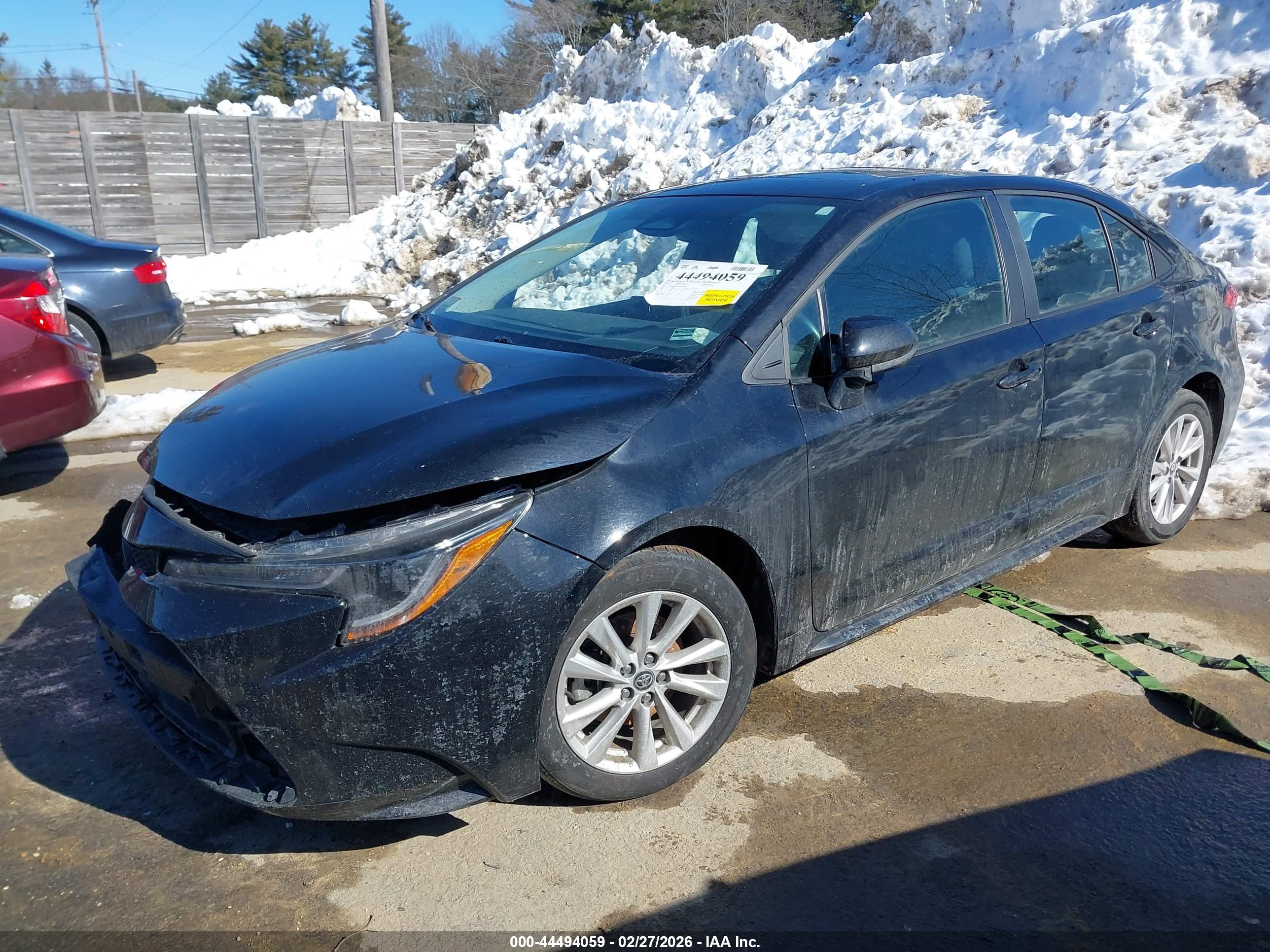 TOYOTA COROLLA image 2