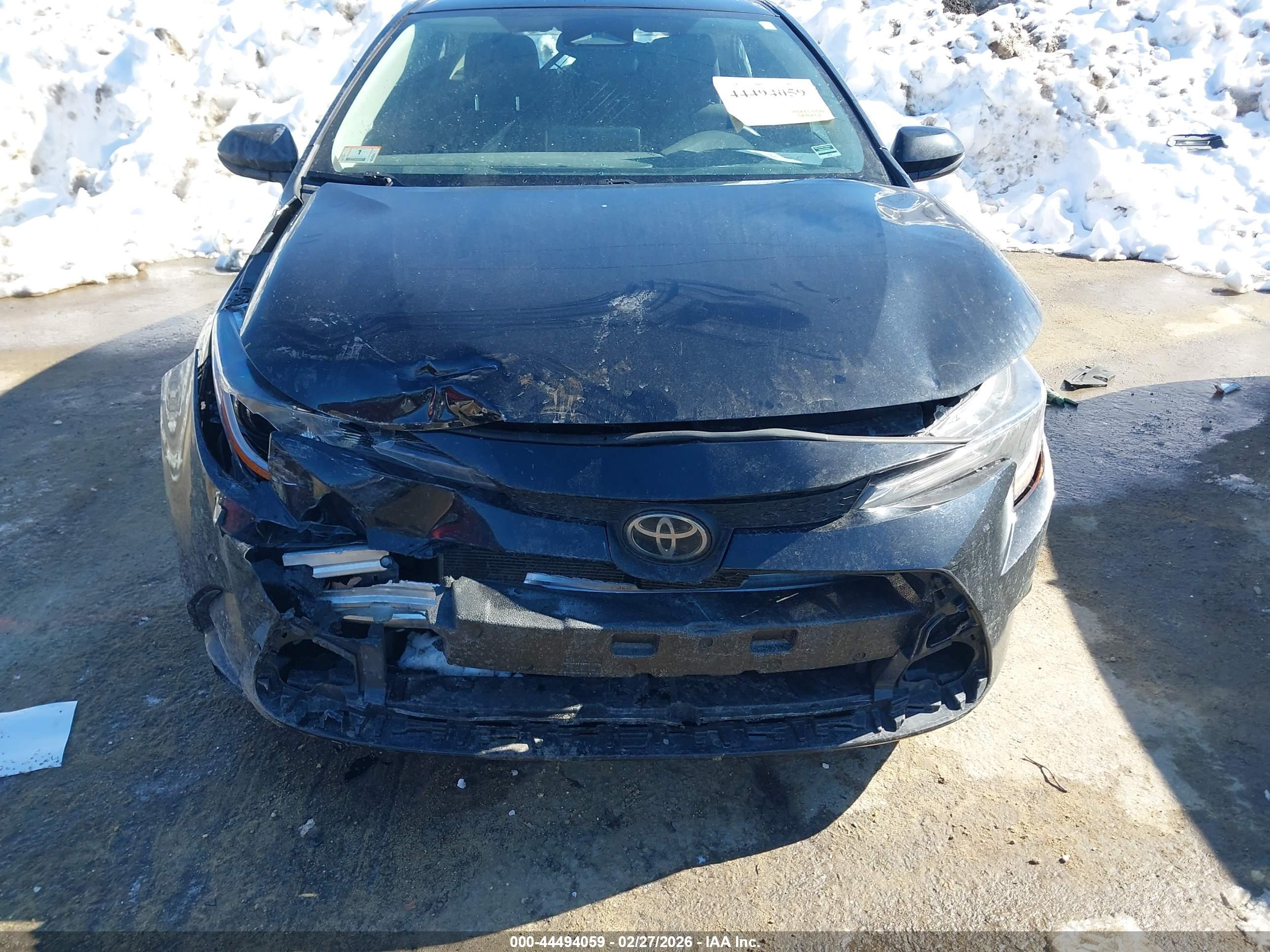 TOYOTA COROLLA image 6