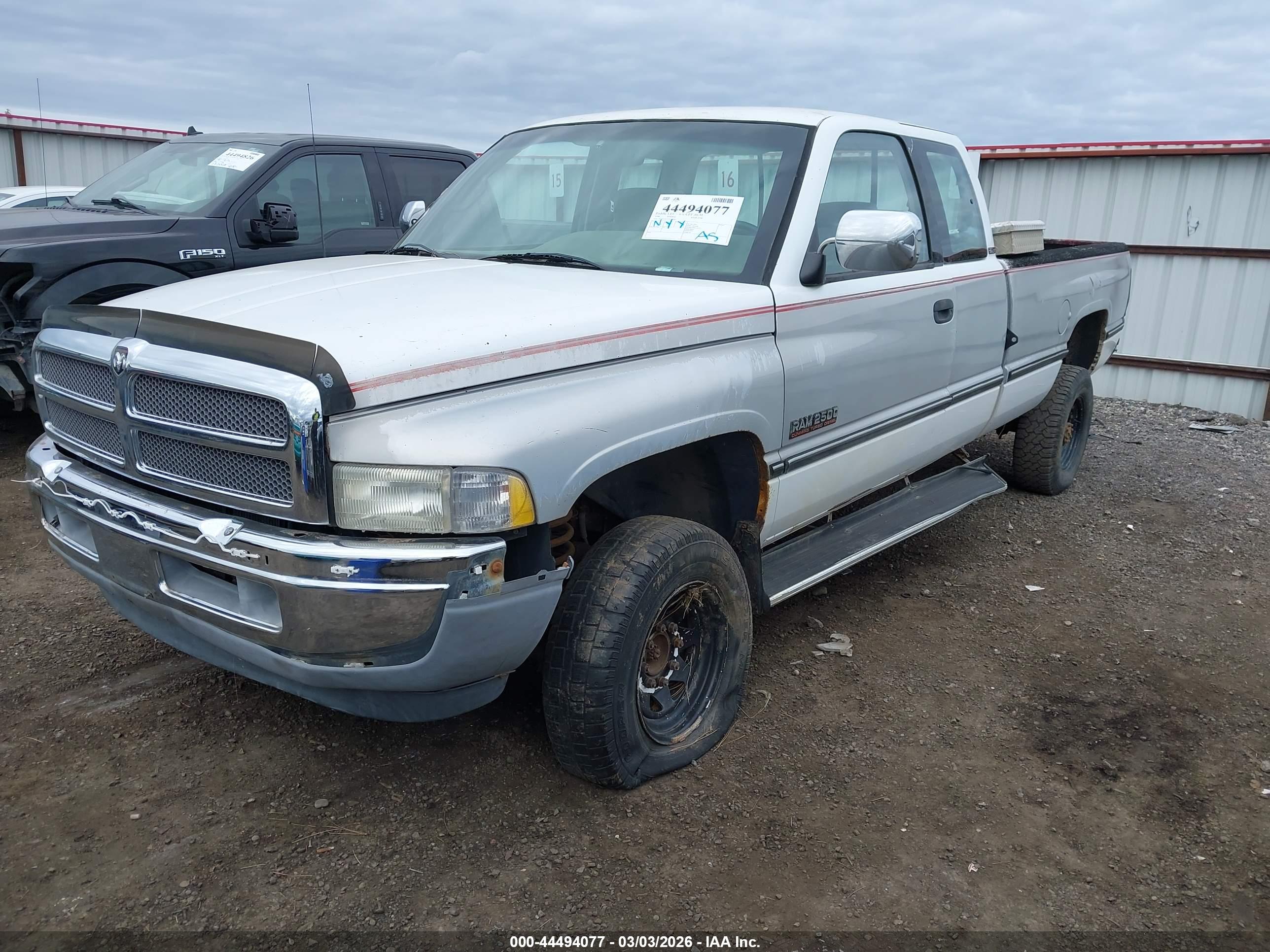DODGE RAM image 2