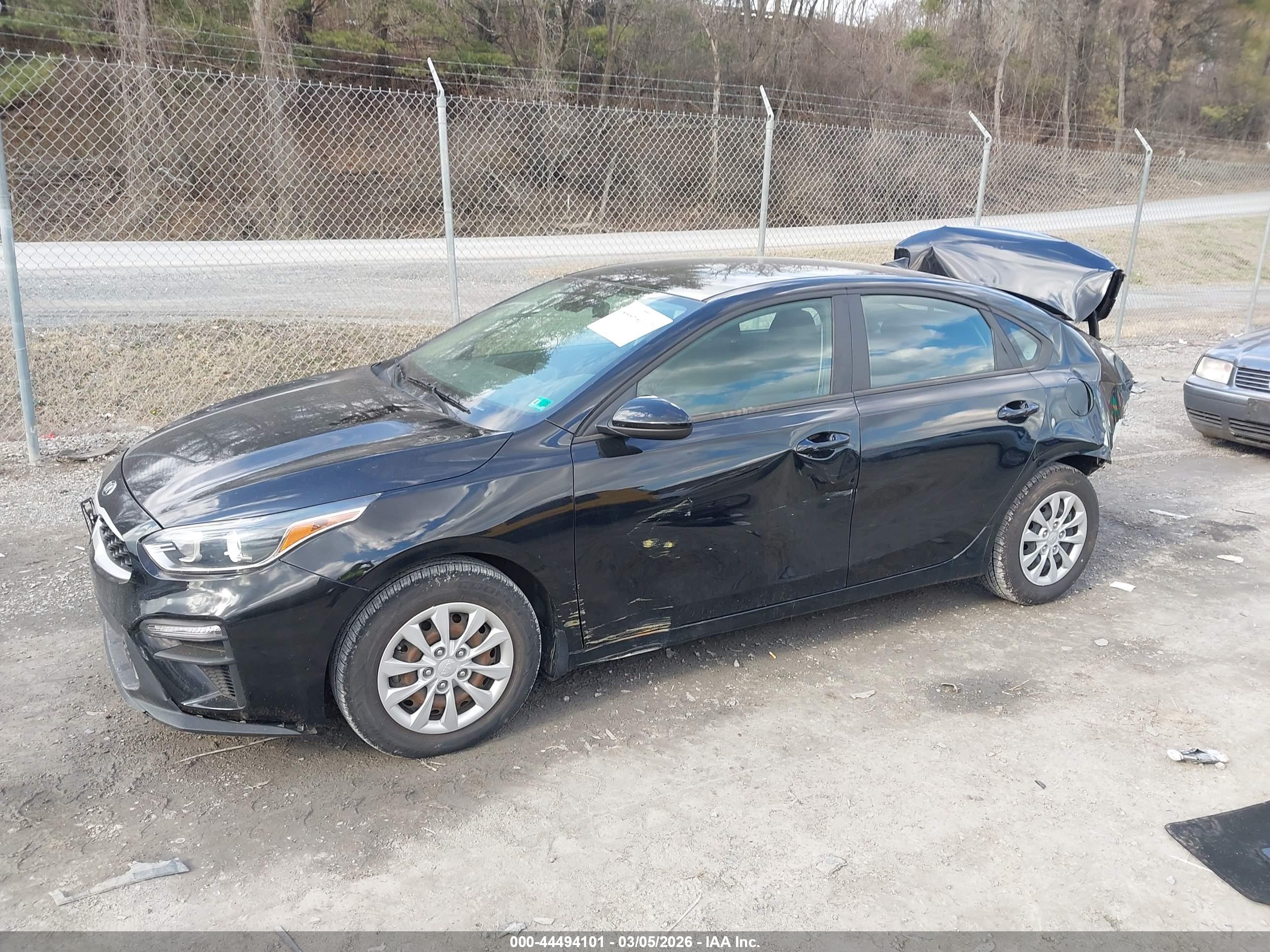 KIA FORTE image 2