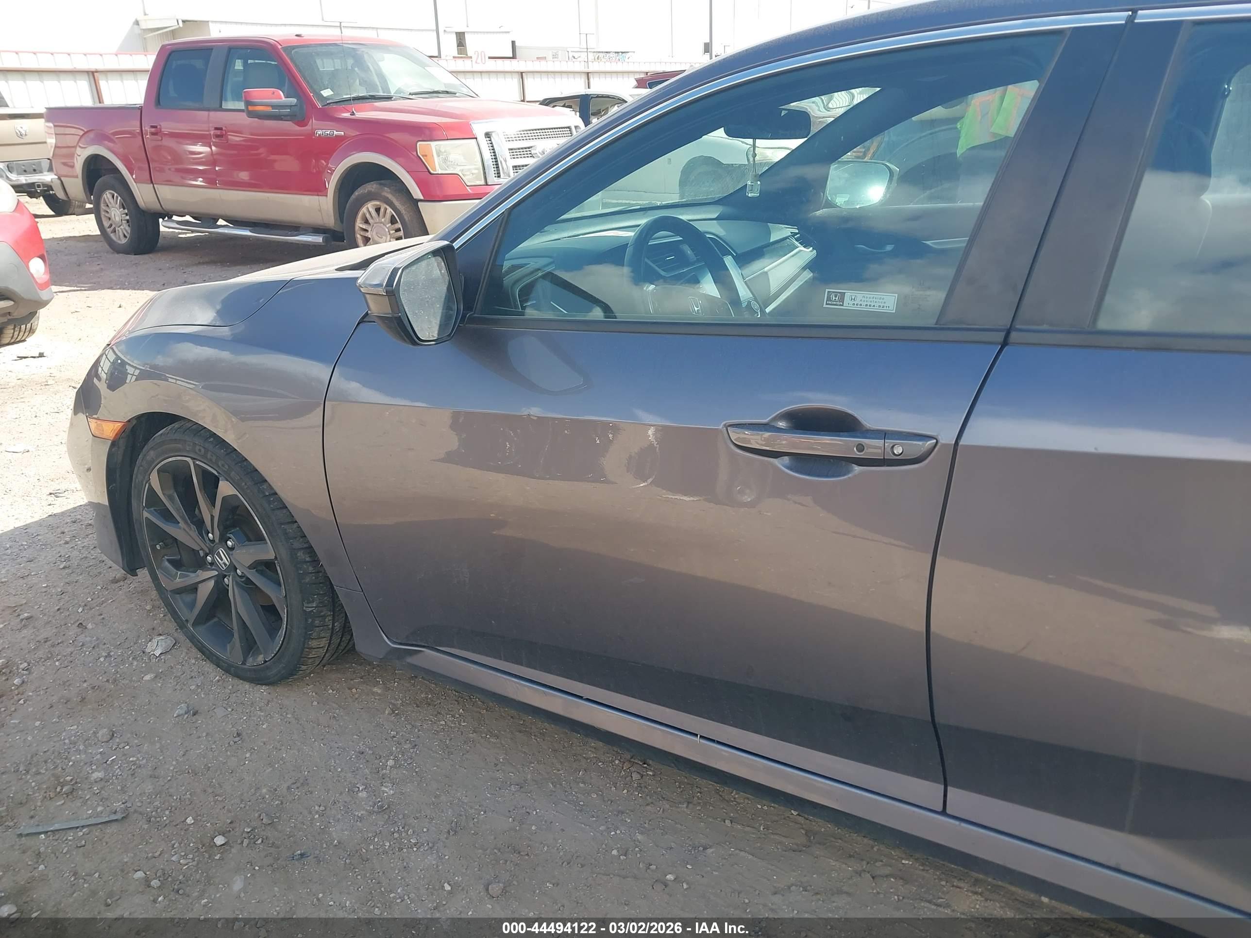 HONDA CIVIC image 6