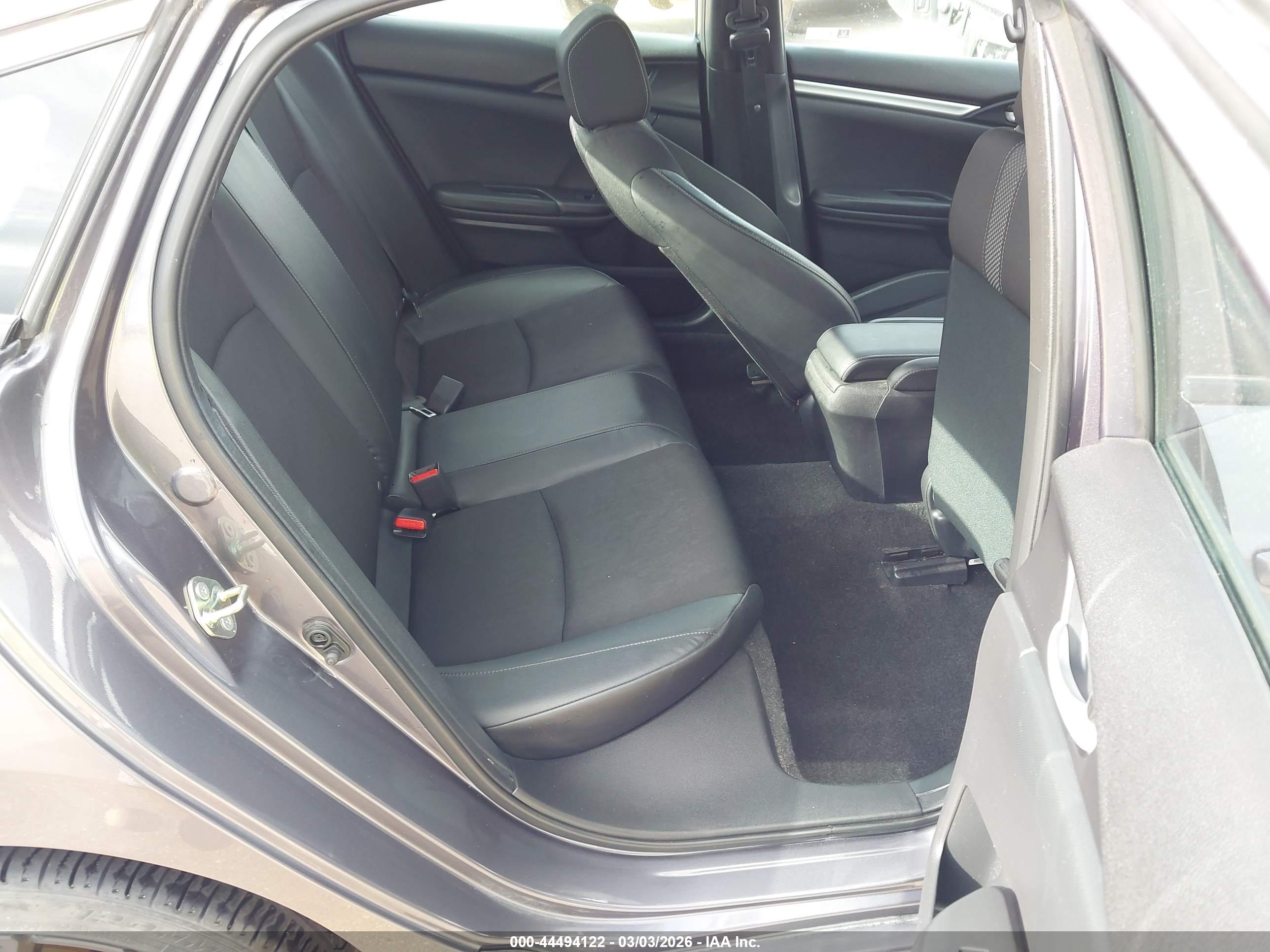 HONDA CIVIC image 8